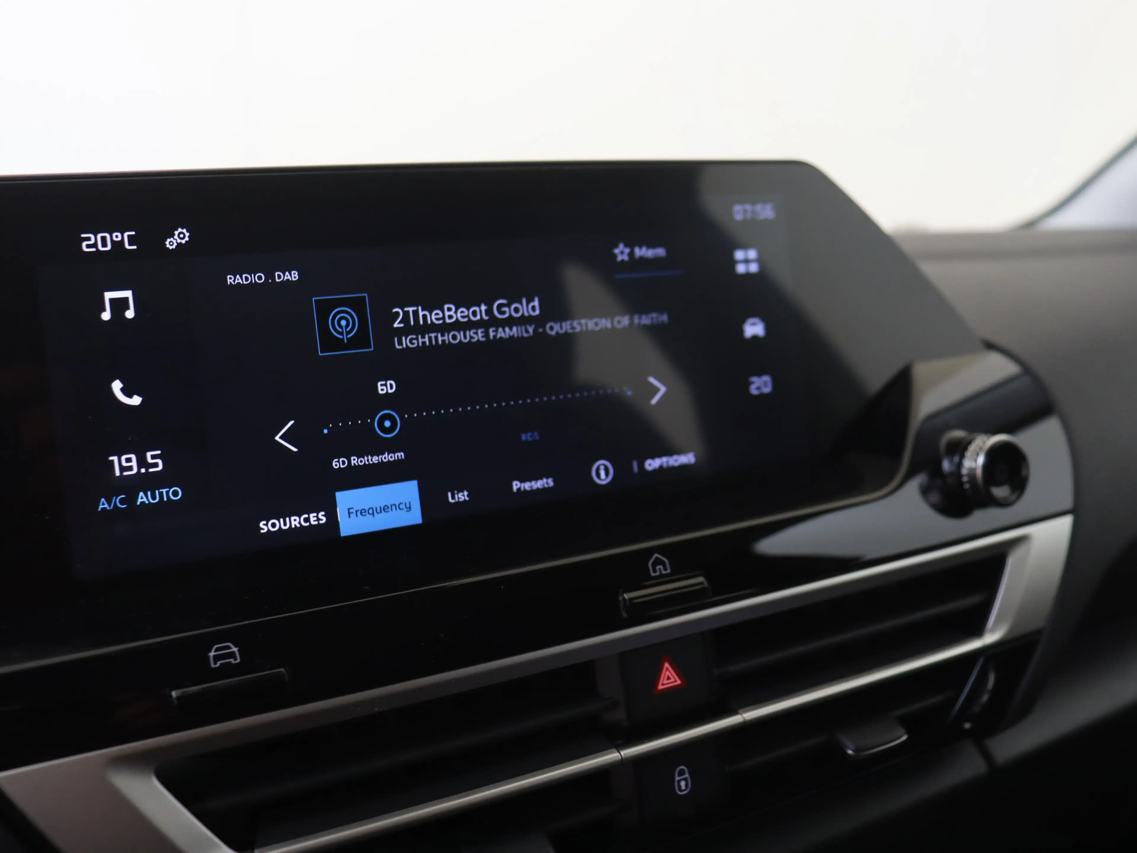 Citroen E-C4 Electric You 50 kWh 136PK Apple Carplay | Camera | Cruise C — photo 15