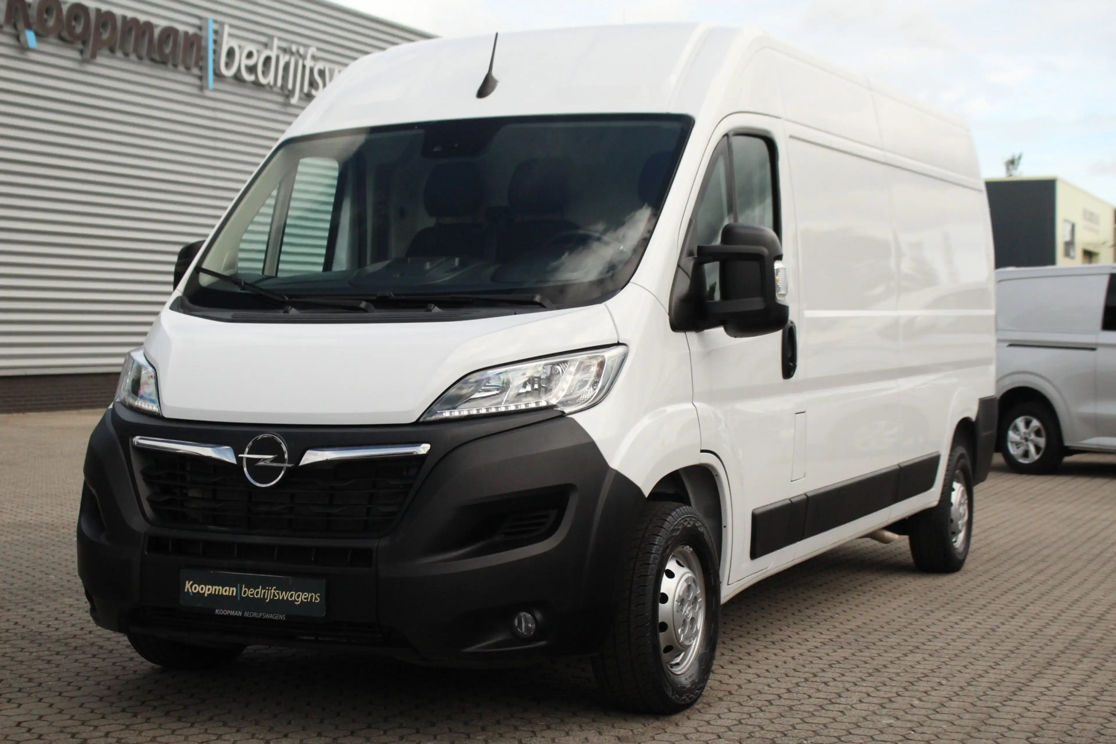 Opel Movano 2.2D 140pk L3H2 Edition | Camera | Cruise | Airco — photo 2