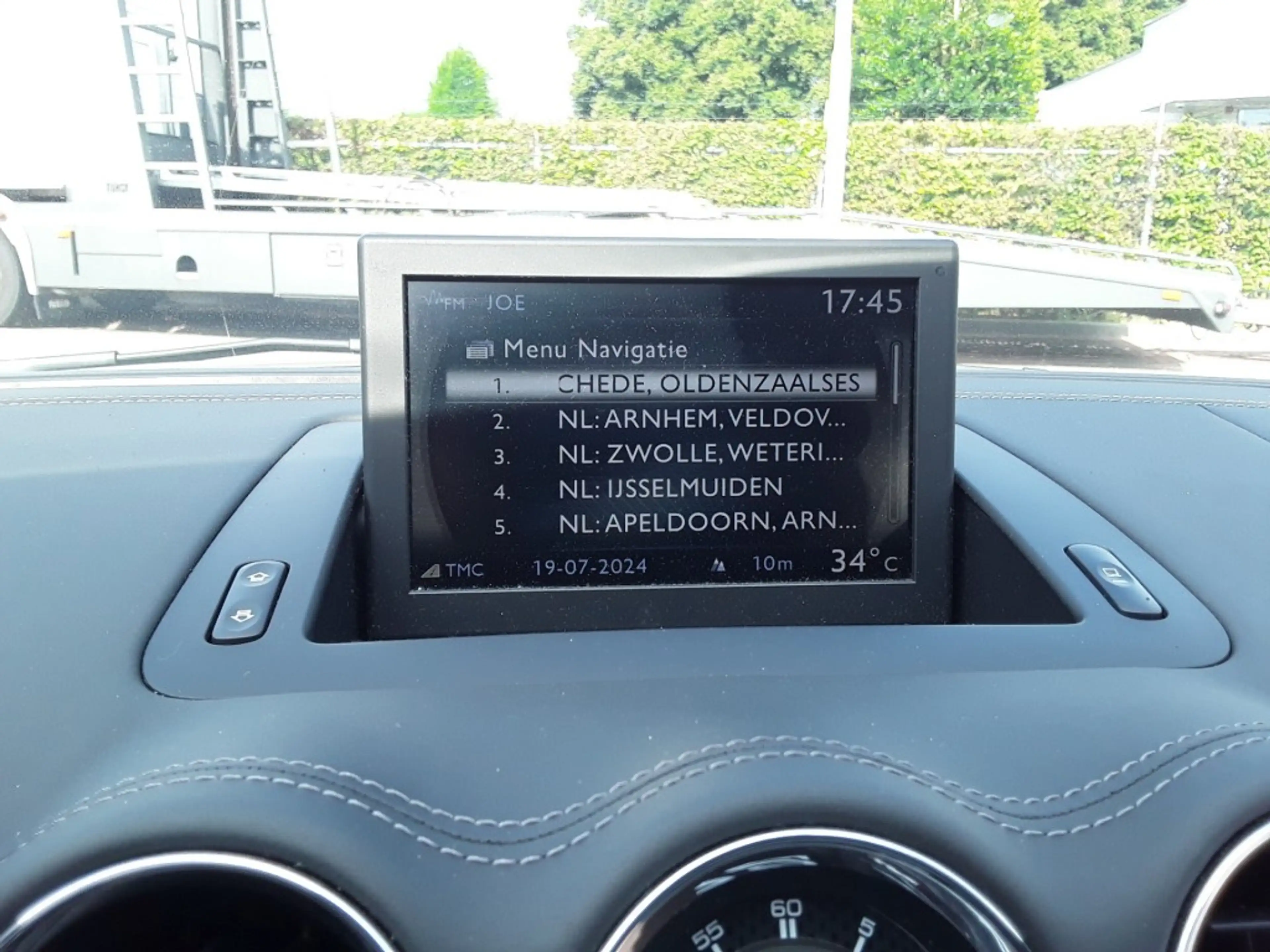 Peugeot RCZ 1.6 THP / NAVI / PDC — photo 29