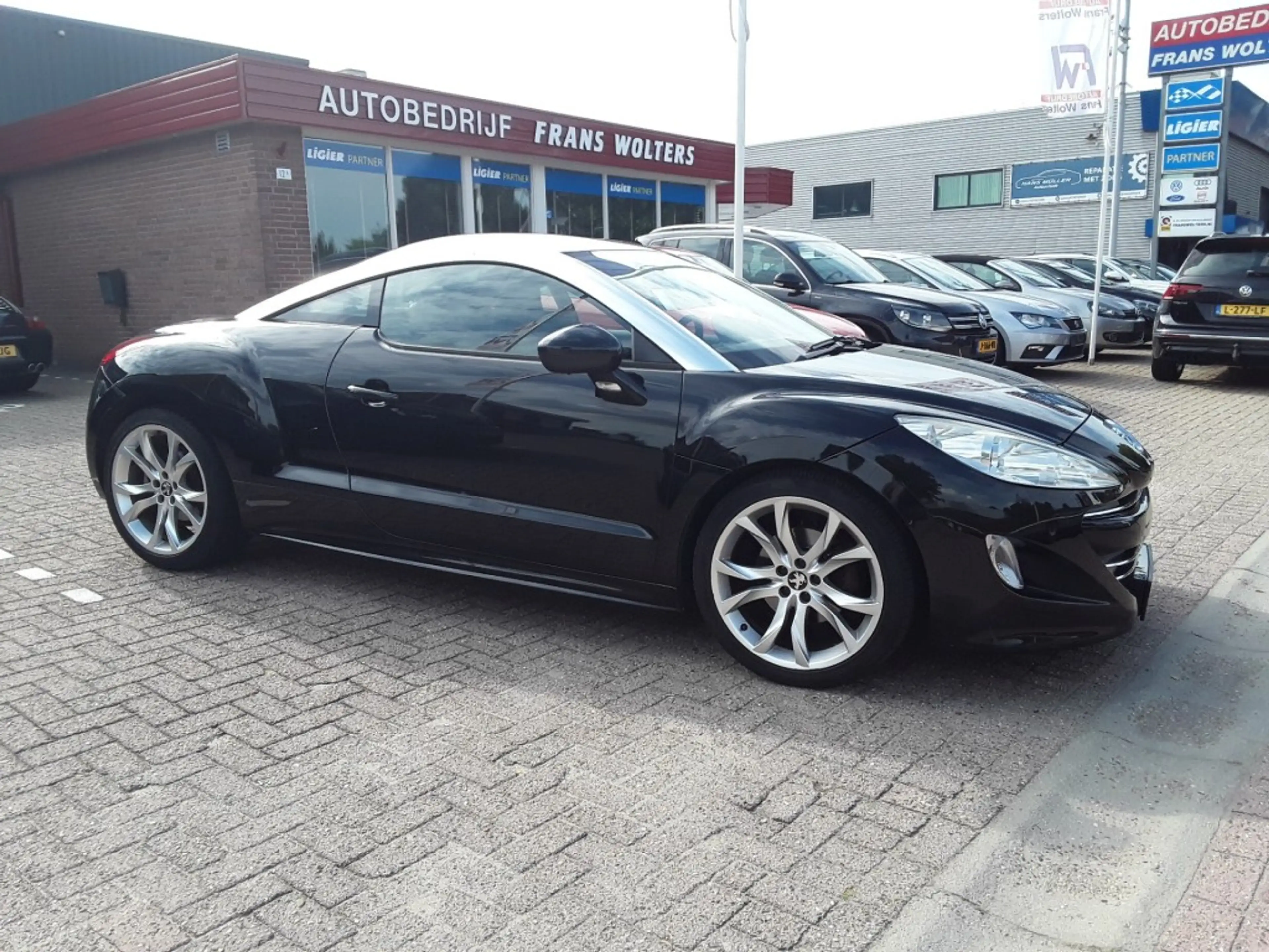 Peugeot RCZ 1.6 THP / NAVI / PDC — photo 4