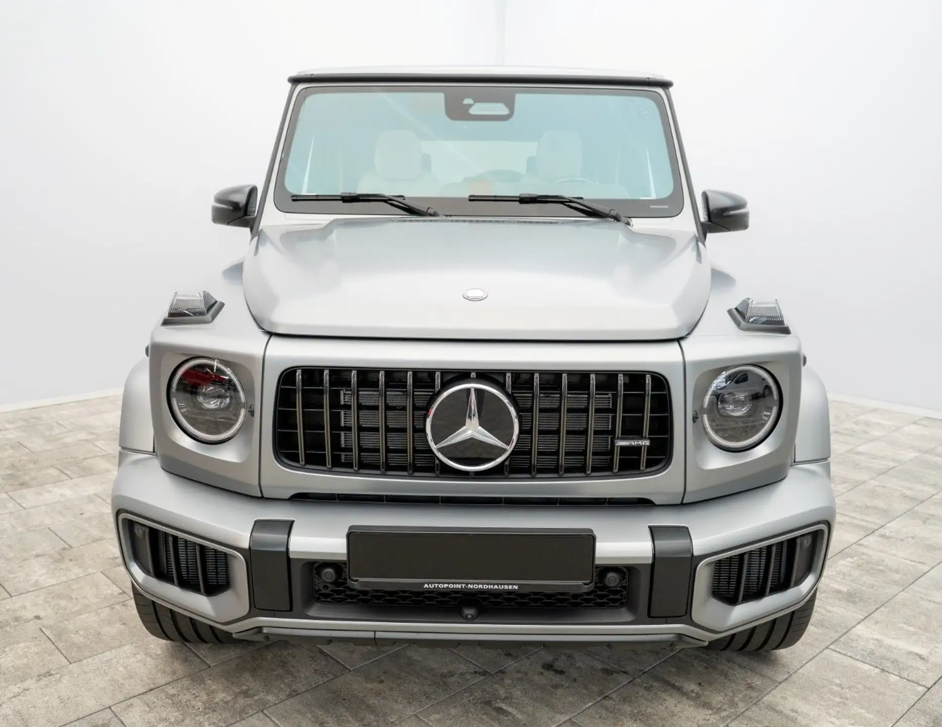 벤츠 G-Class G 63 AMG 2026 은색 사진 7