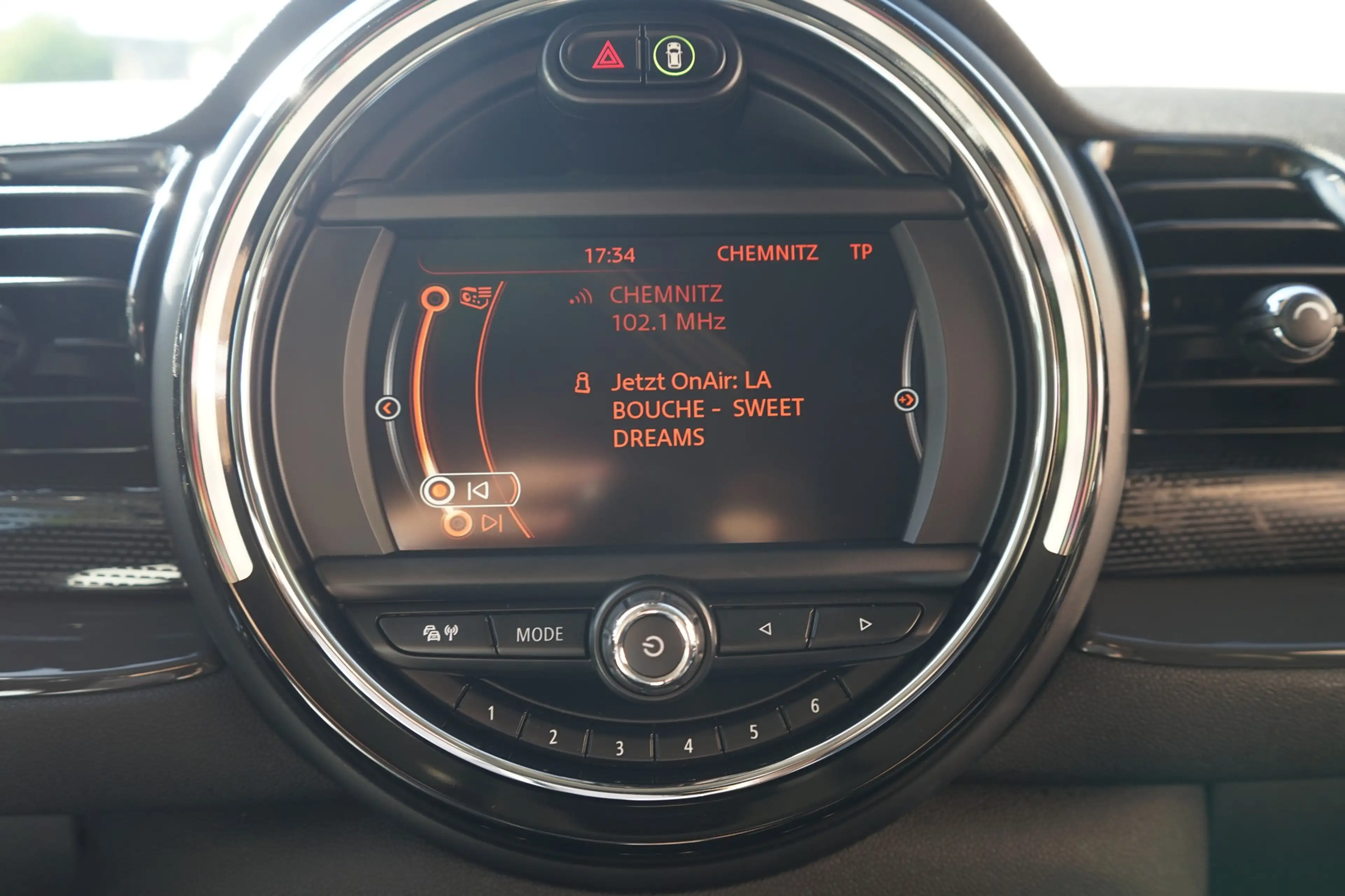 MINI Cooper S Clubman Clubman 2.0 Cooper S LED Navi Sitzheizung Leder — photo 13