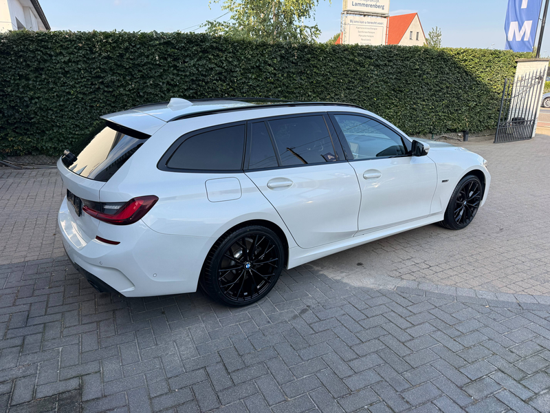BMW 320 Touring 320eAS PHEV M sport Pack/ Panoramisch dak/pdc V&A + camera/ led lights/ lane-side assist/Blacklook — photo 10