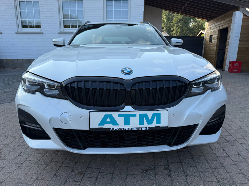BMW 320 Touring 320eAS PHEV M sport Pack/ Panoramisch dak/pdc V&A + camera/ led lights/ lane-side assist/Blacklook — photo 14