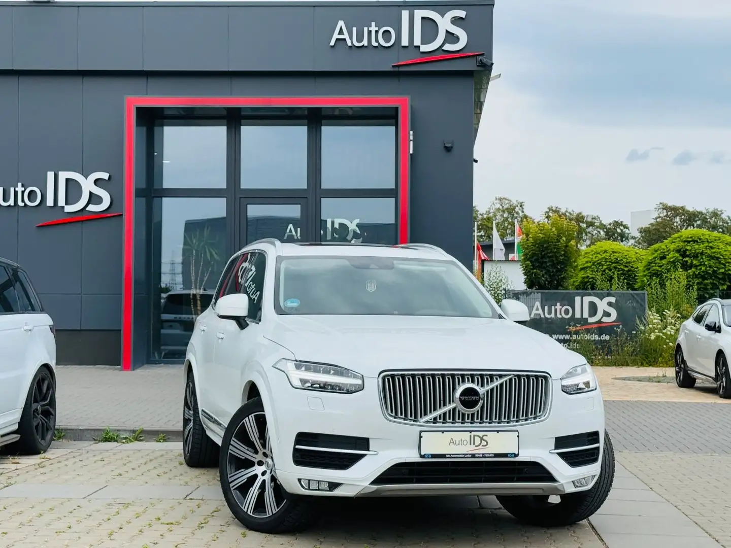 Volvo XC90 Inscription AWD/PANO/NAVI/Standheizung Weiß - 1