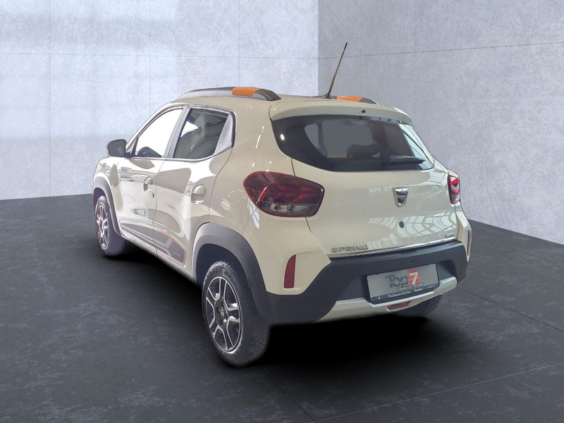 Dacia Spring Comfort Plus Bluetooth Navi Klima — photo 3