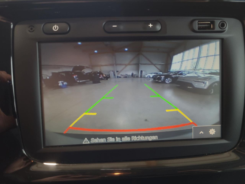 Dacia Spring Comfort Plus Bluetooth Navi Klima — photo 9