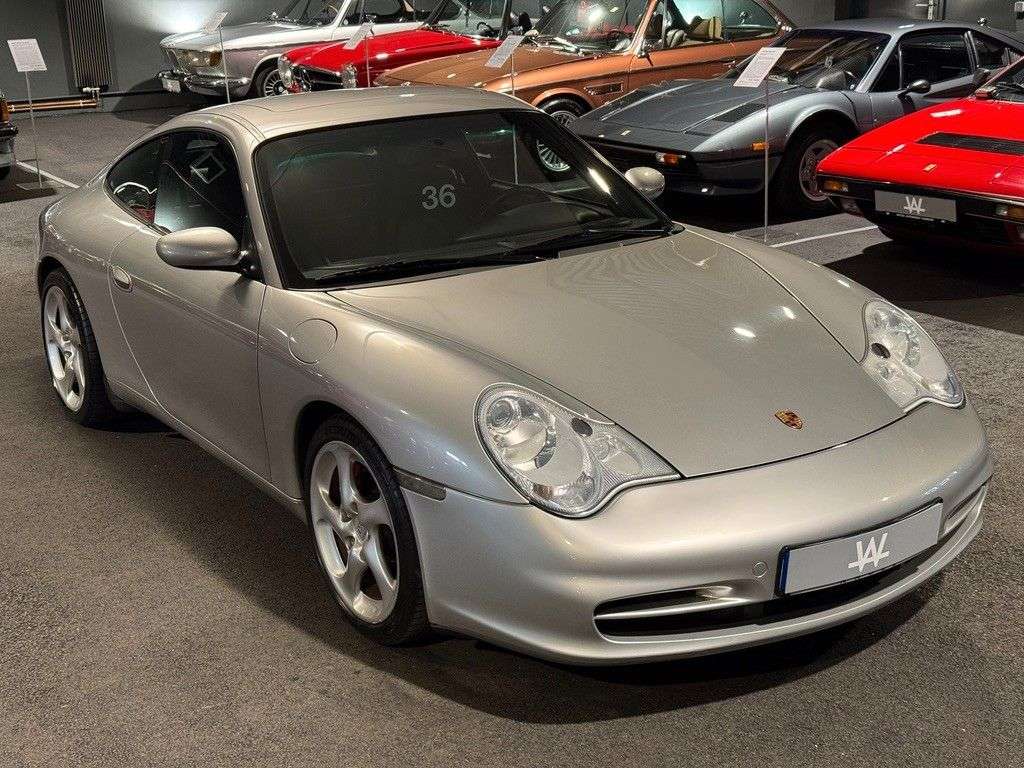 Porsche 996