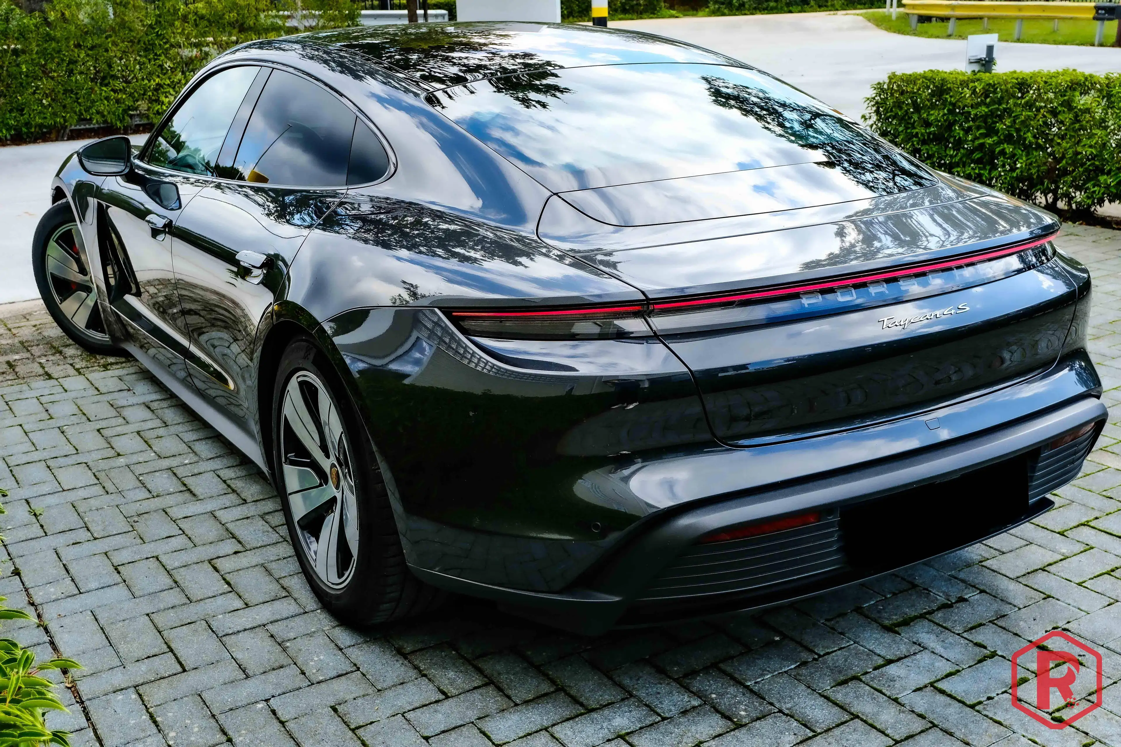 Porsche Taycan 4S Sport Chrono BOSE Matrix Luchtvering Garantie — photo 4