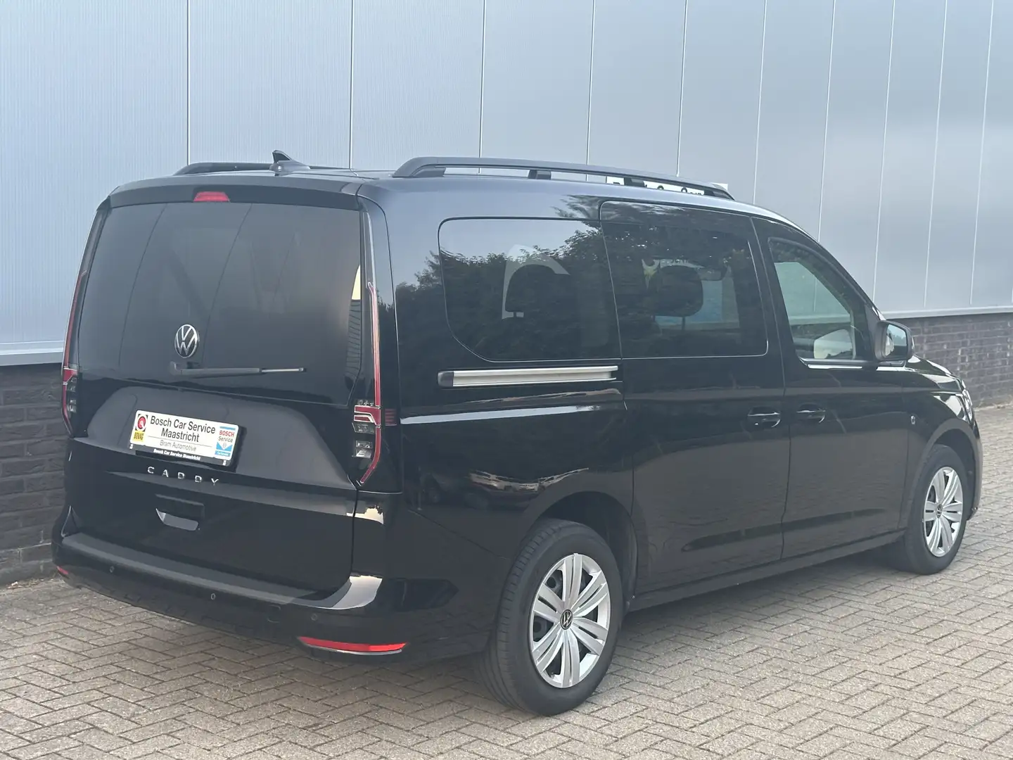 Volkswagen Caddy Maxi 1.5 TSI 7p| 7-zits | PDC | NAVI | Carplay | 1 Zwart - 2