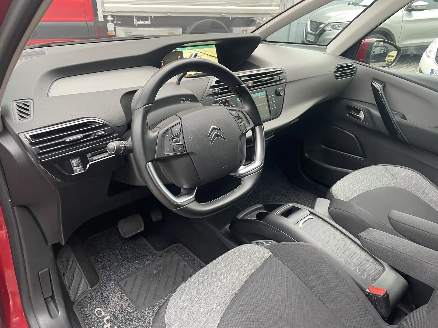 Citroen C4 Picasso C4 Picasso 1.2 puretech Shine s&s 130cv CINGHIA N - 2