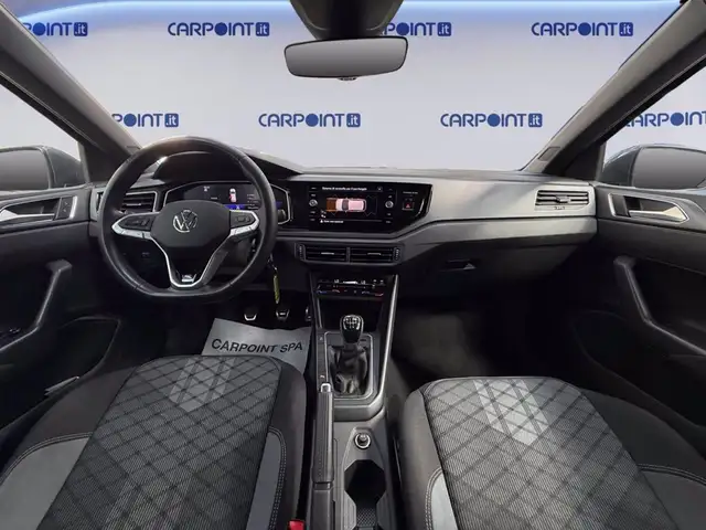 Volkswagen Polo view 12
