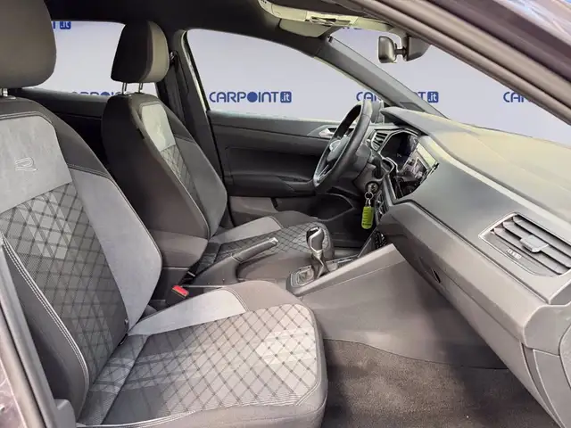 Volkswagen Polo view 17