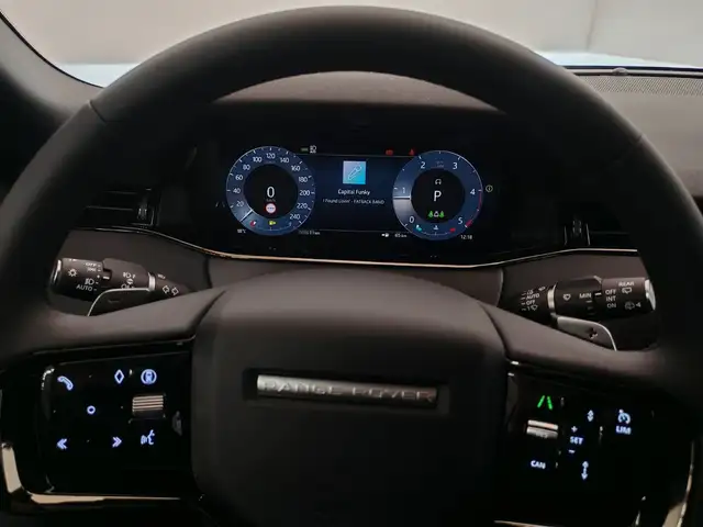 Land Rover Range Rover Evoque view 13