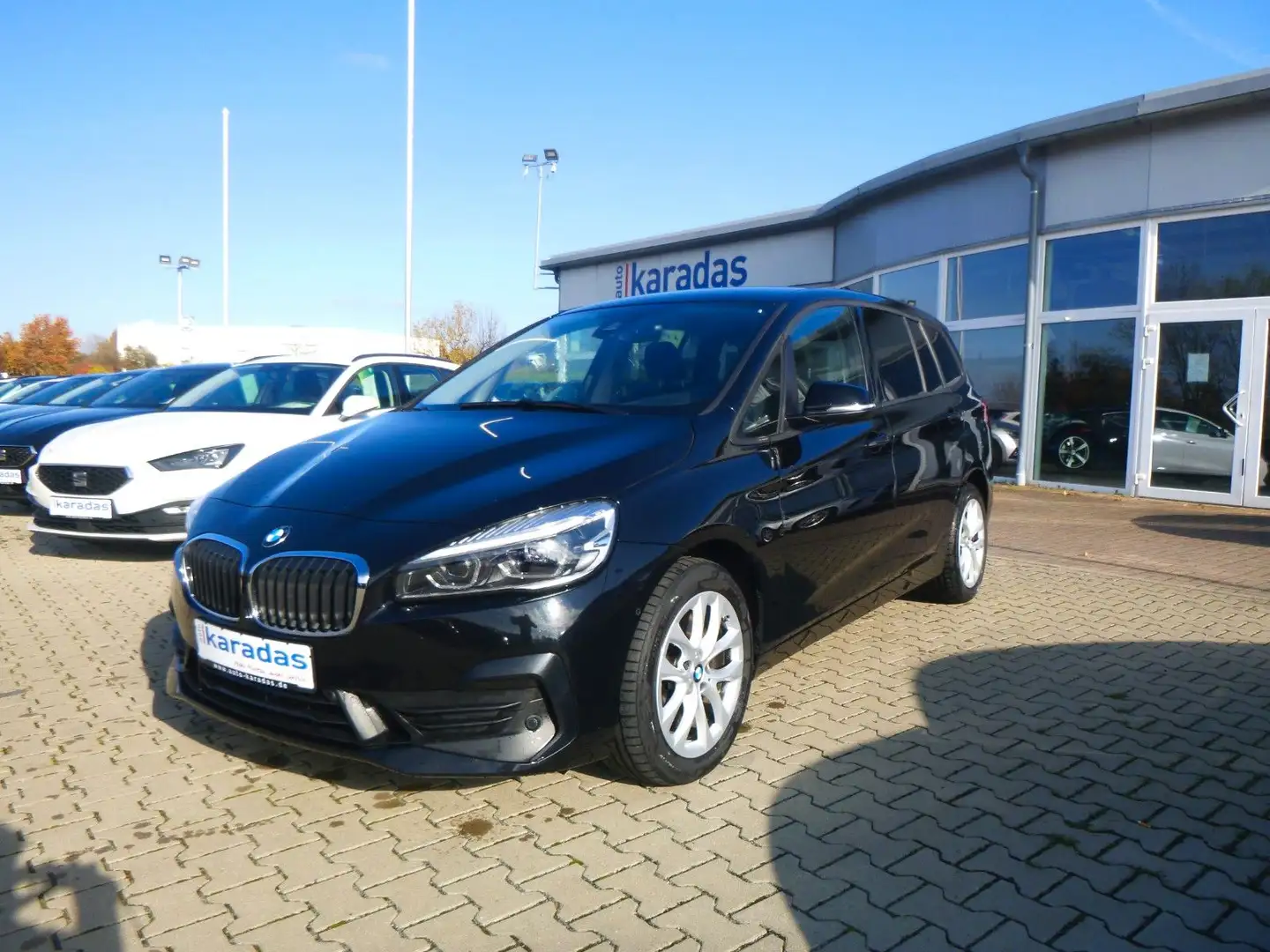 BMW 220 d Gran Tourer AUT/NAV/LED/Sitzheiz Schwarz - 1