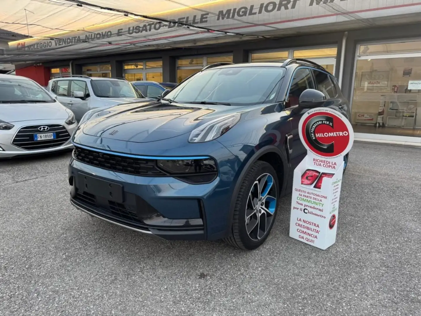 Lynk & Co 01 PHEV#promofinanziamento Schwarz - 1