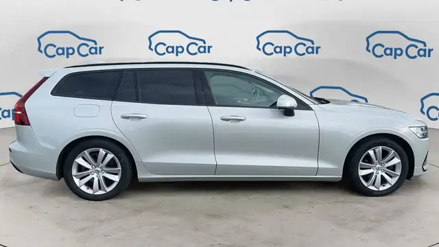 Volvo V60 view 4