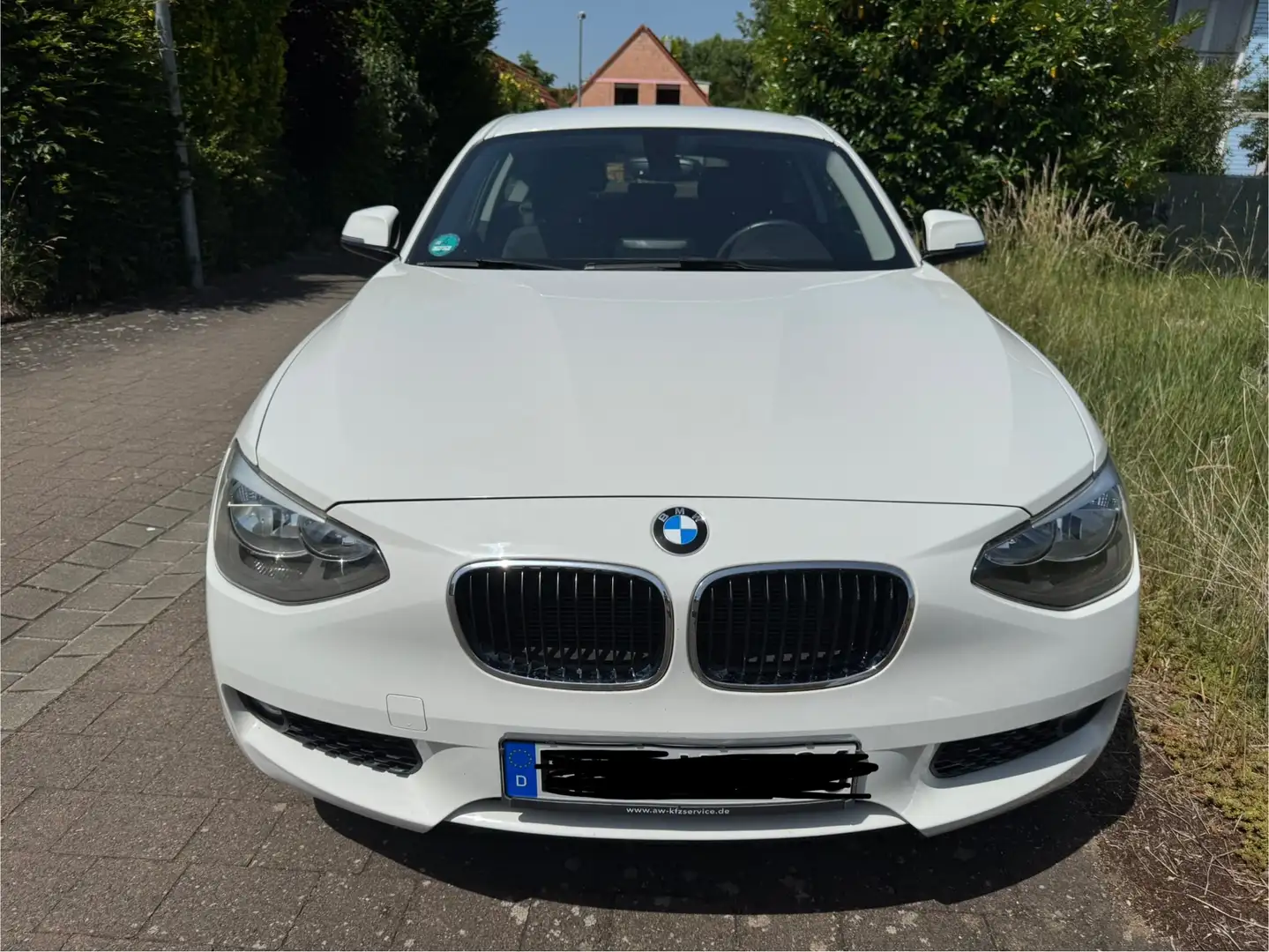 BMW 114 114i Bílá - 2