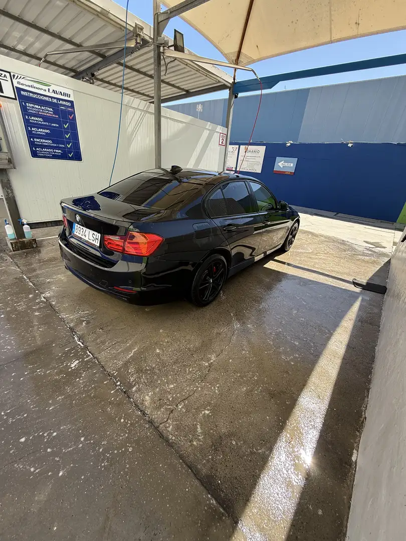 BMW 318 318d xDrive - 2