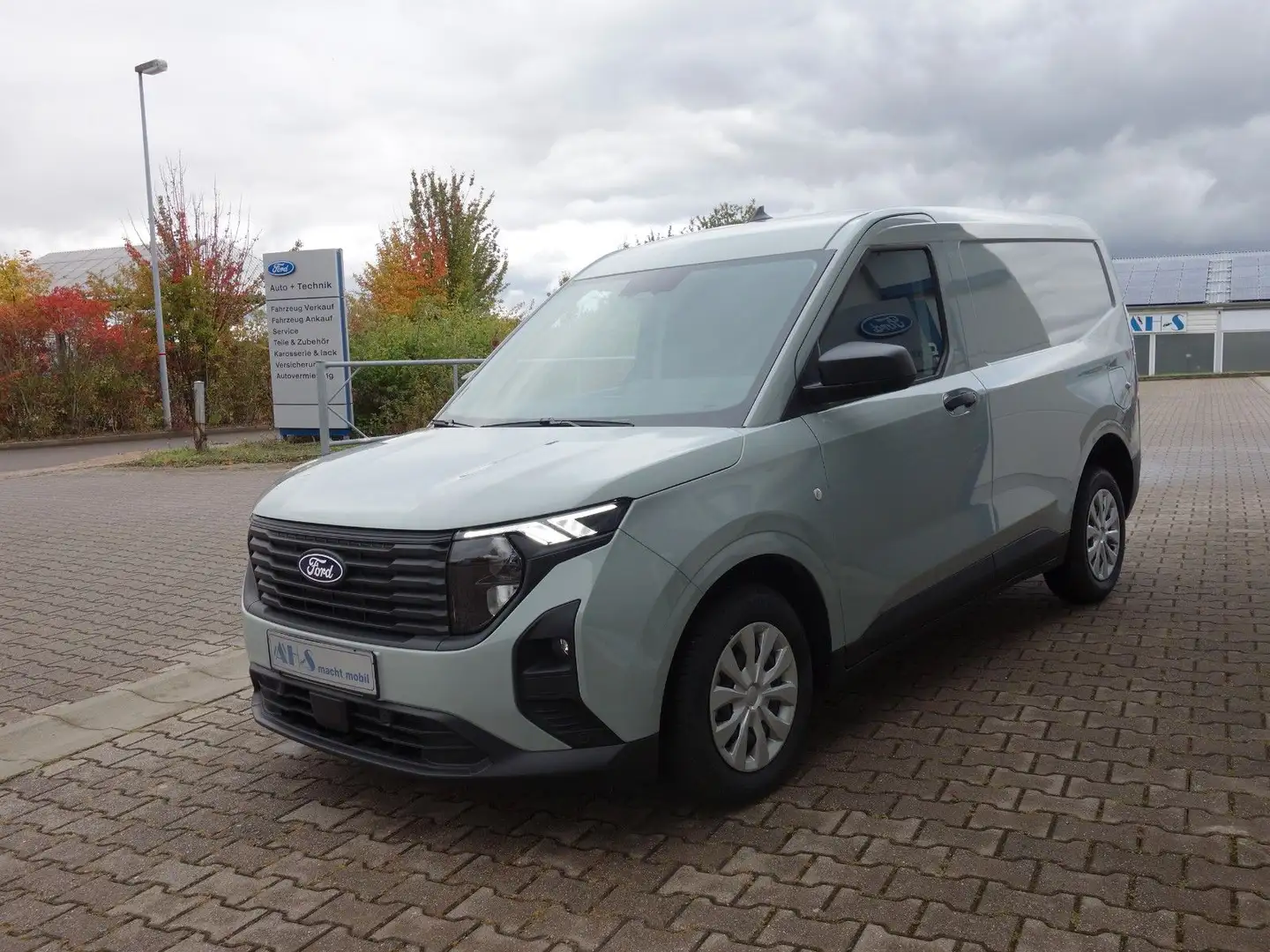 Ford Transit Courier 1,5 EcoBlue Trend Grau - 2
