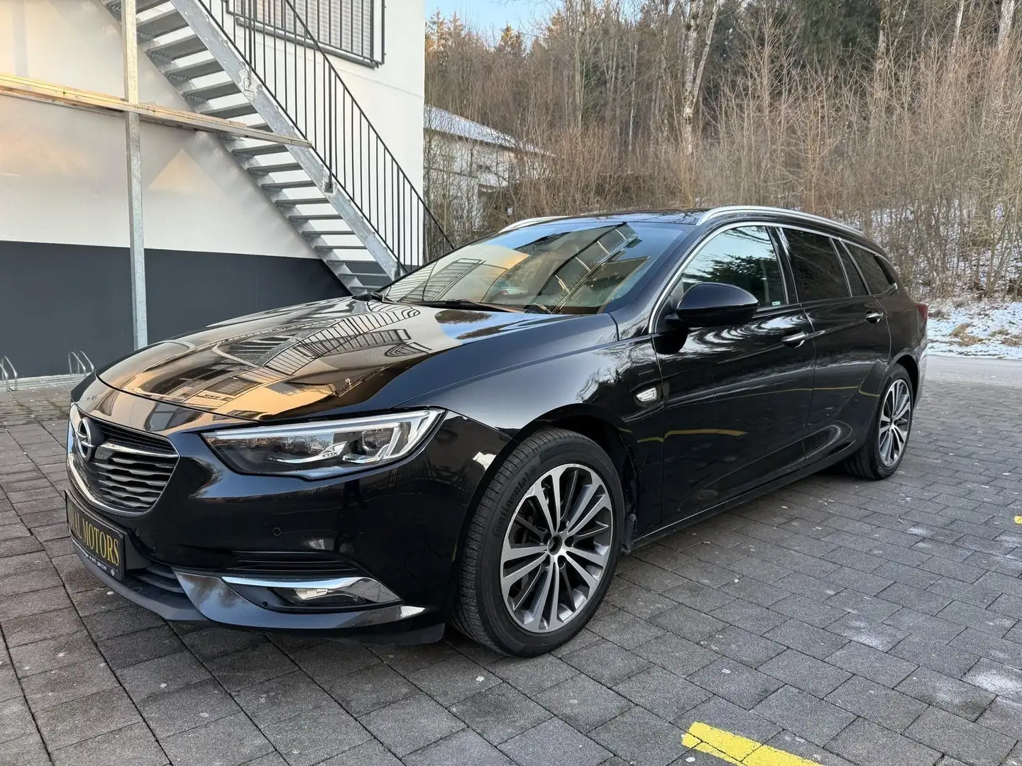 Opel Insignia B Sports Tourer Ultimate 4x4*NAVI*LEDER Schwarz - 2