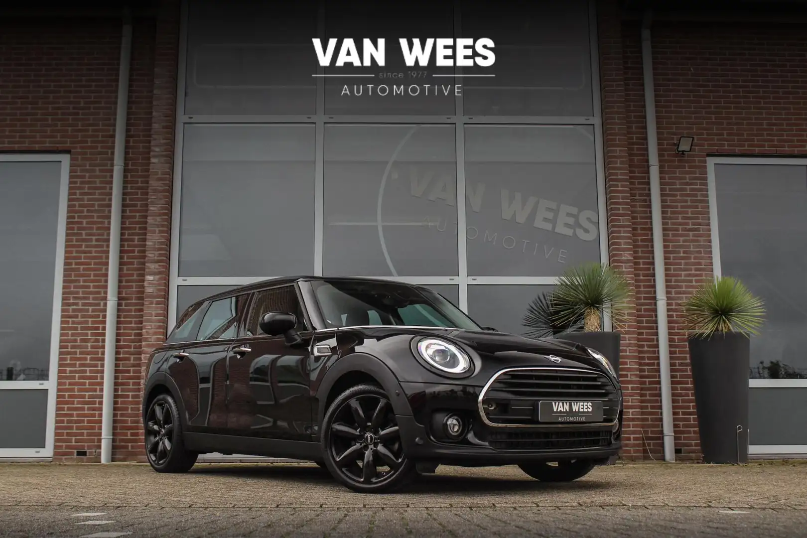 MINI Cooper Clubman 1.5 F54 Facelift Business Edition | Automaat | 1e Negru - 1