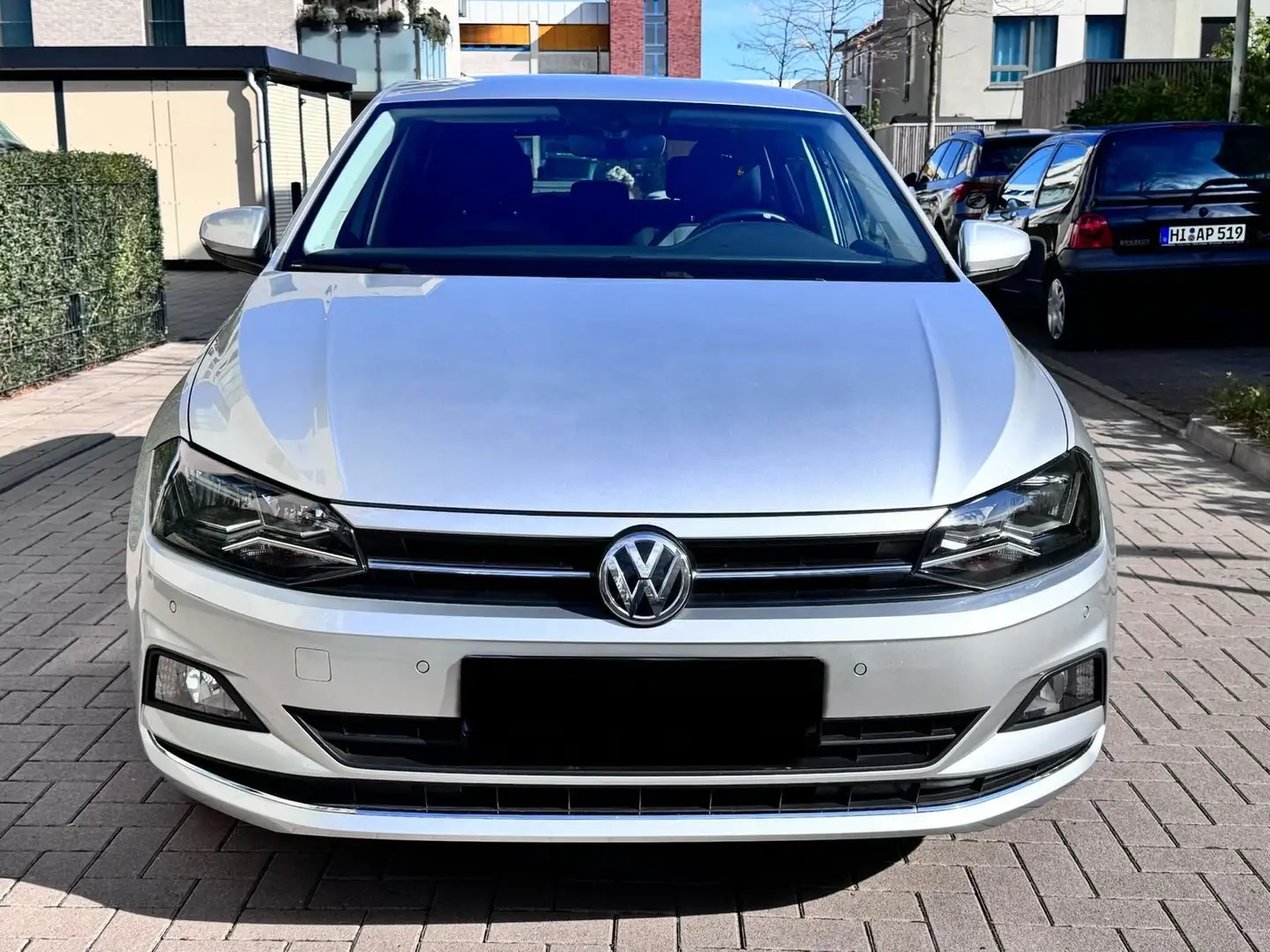Volkswagen Polo VI Highline Silber - 2