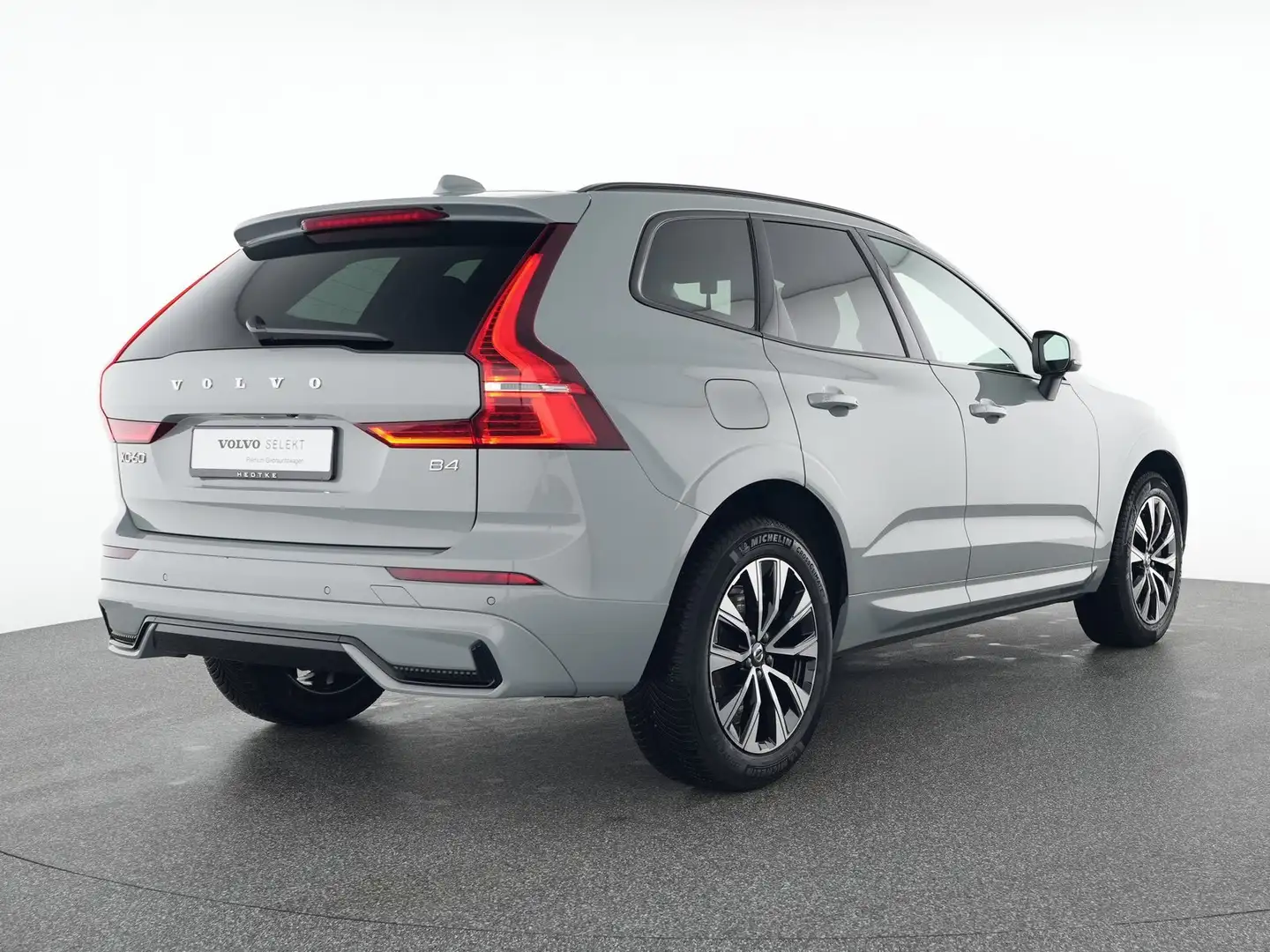 Volvo XC60 B4 Diesel Plus Dark 19"+VOLL-LED+H&K+ACC Grau - 2