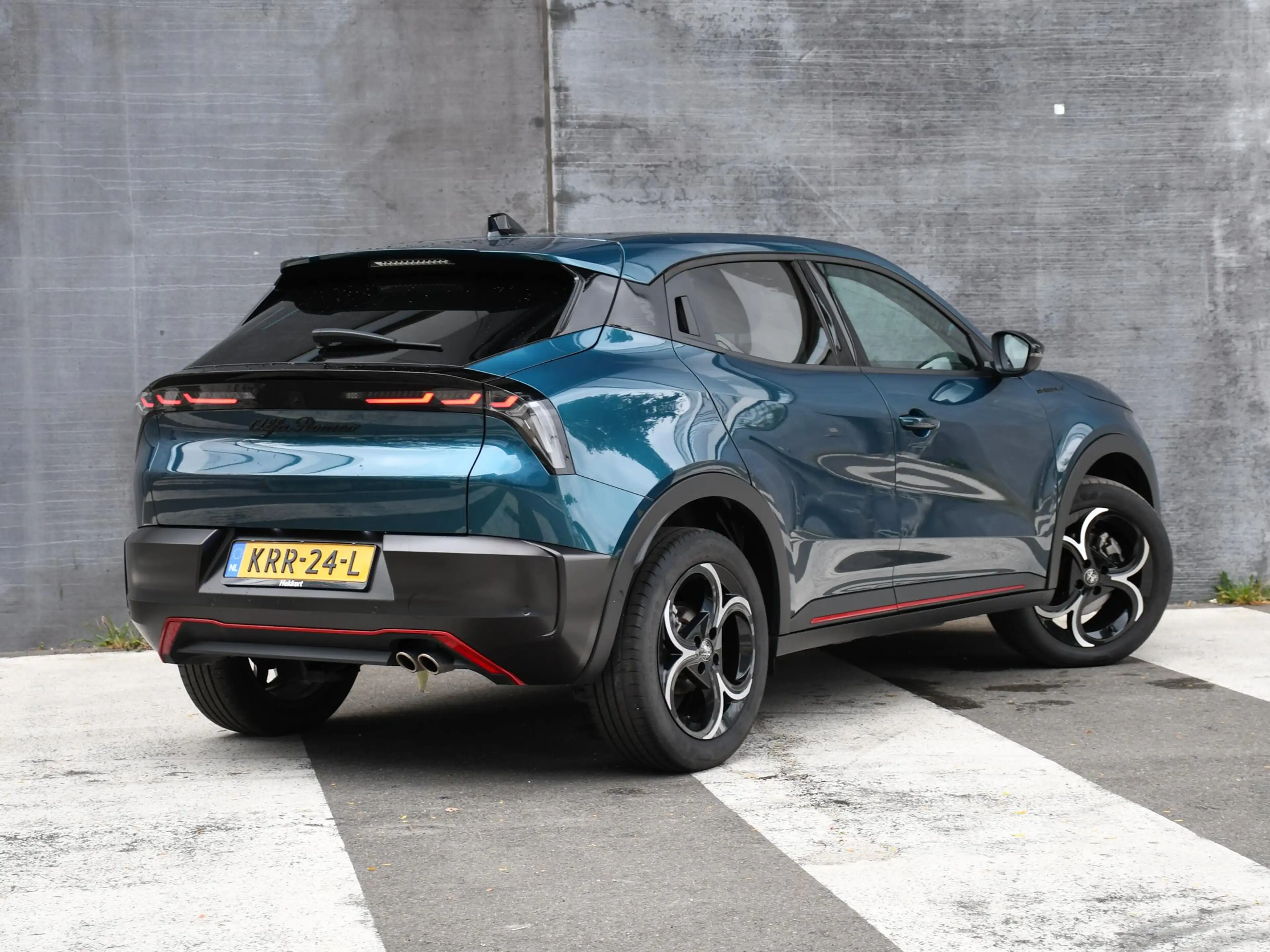 Alfa Romeo Junior Speciale 1.2 Turbo Hybrid Ibrida 145pk Automaat CA — photo 5
