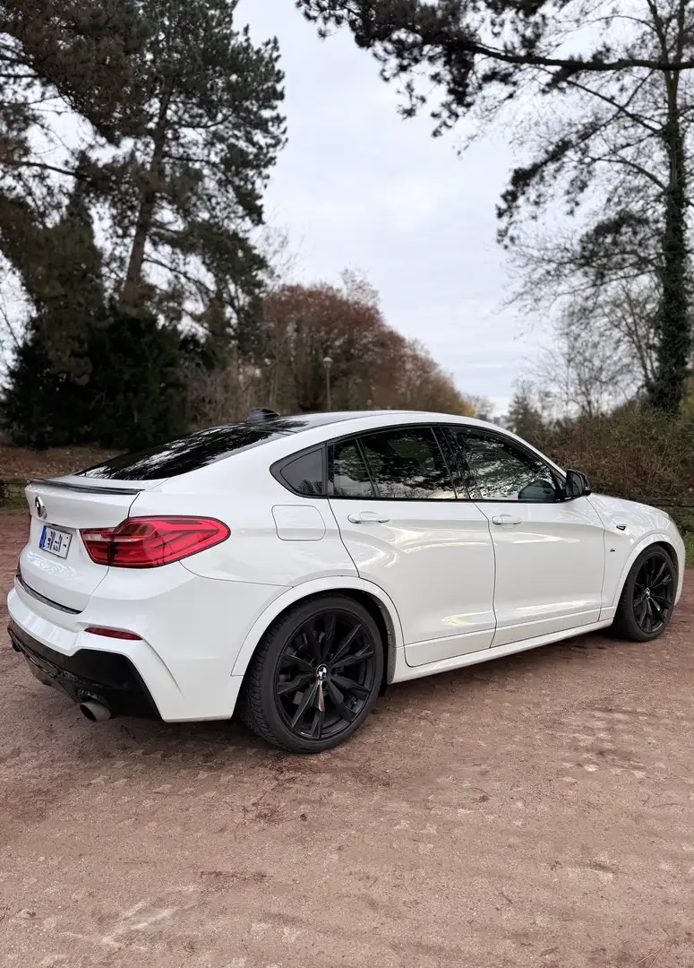 BMW X4 M M40i F26 - 1