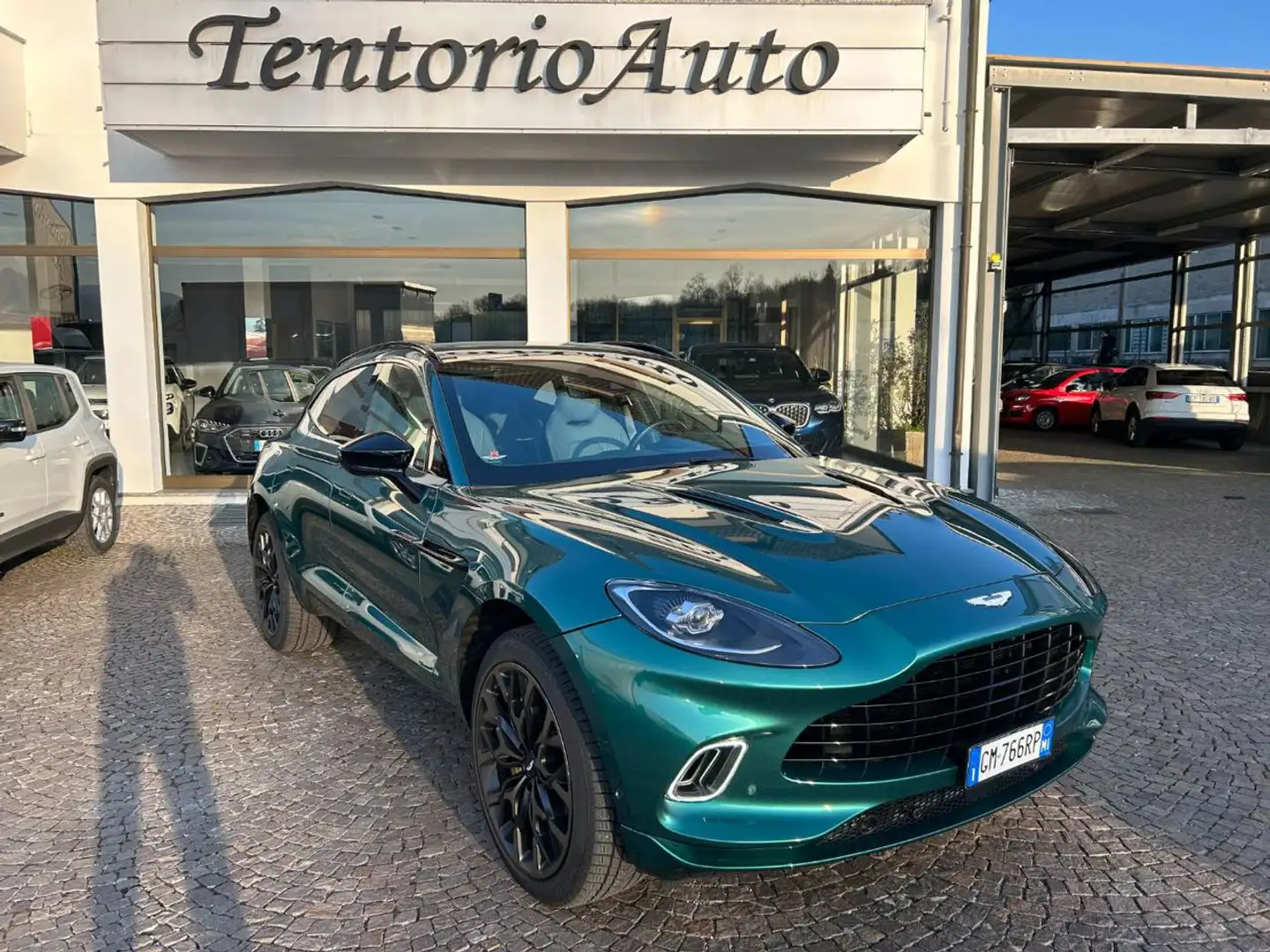 Aston Martin DBX DBX Verde - 1