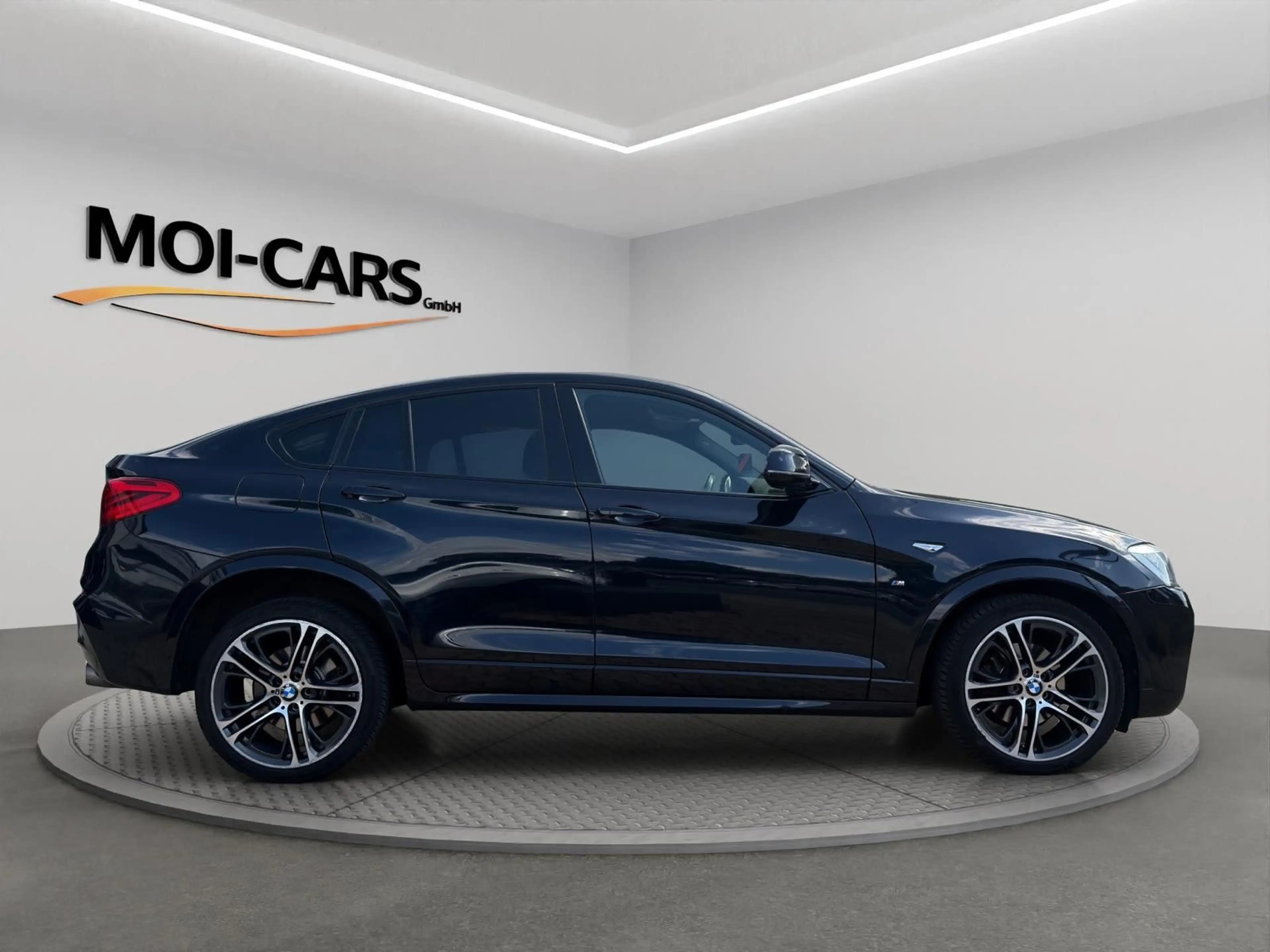 BMW X4 xDrive 30 d AUT.*LEDER*SHZ*MEMORY*HUD*CAM*PDC — photo 4