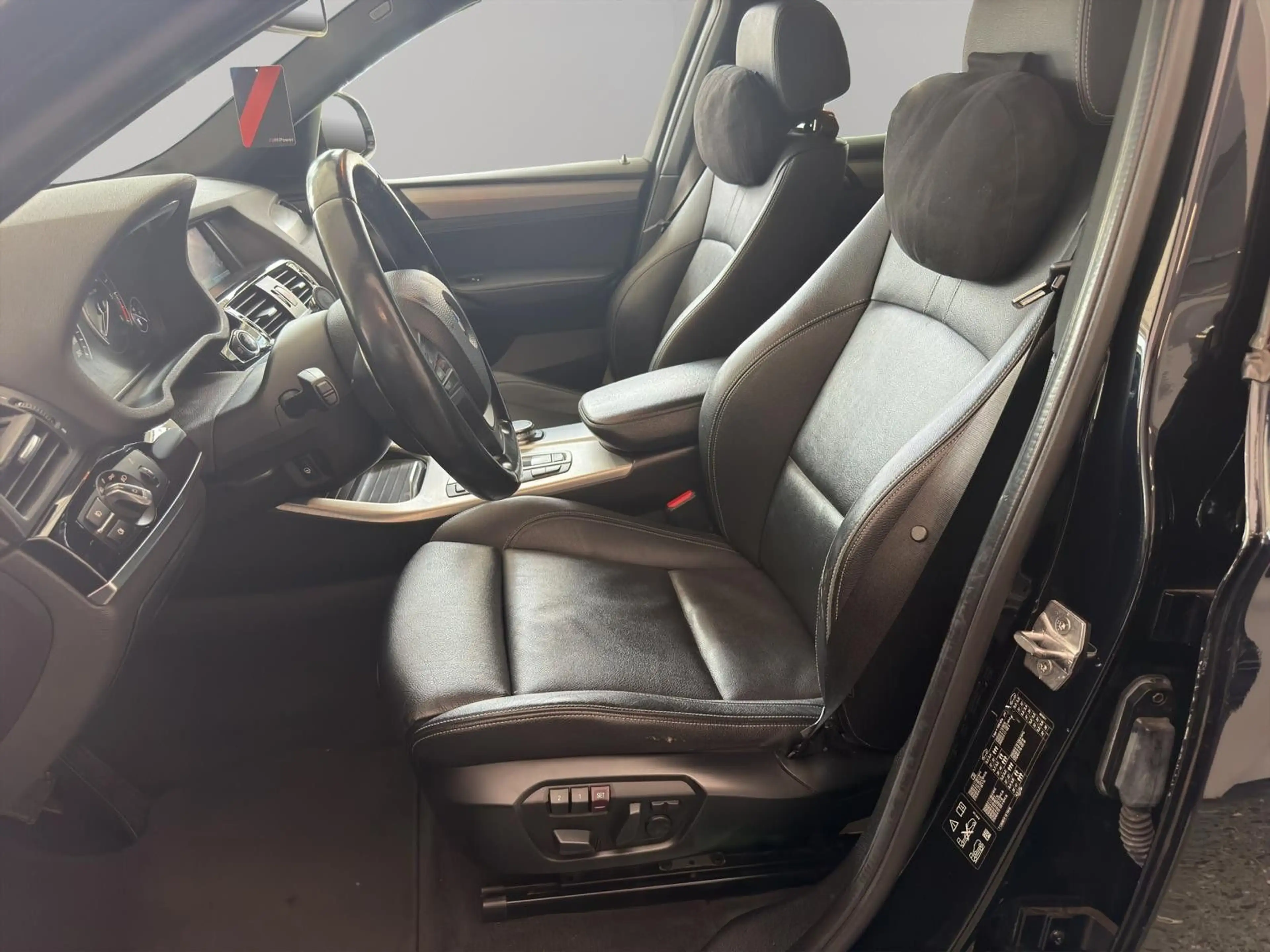 BMW X4 xDrive 30 d AUT.*LEDER*SHZ*MEMORY*HUD*CAM*PDC — photo 10