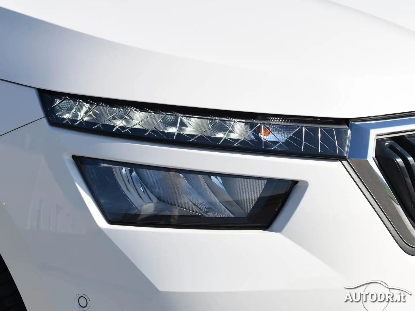 Skoda Kamiq 1.0 G-Tec Clever LED, Winter, Navi, Retrocamera Blanc - 2