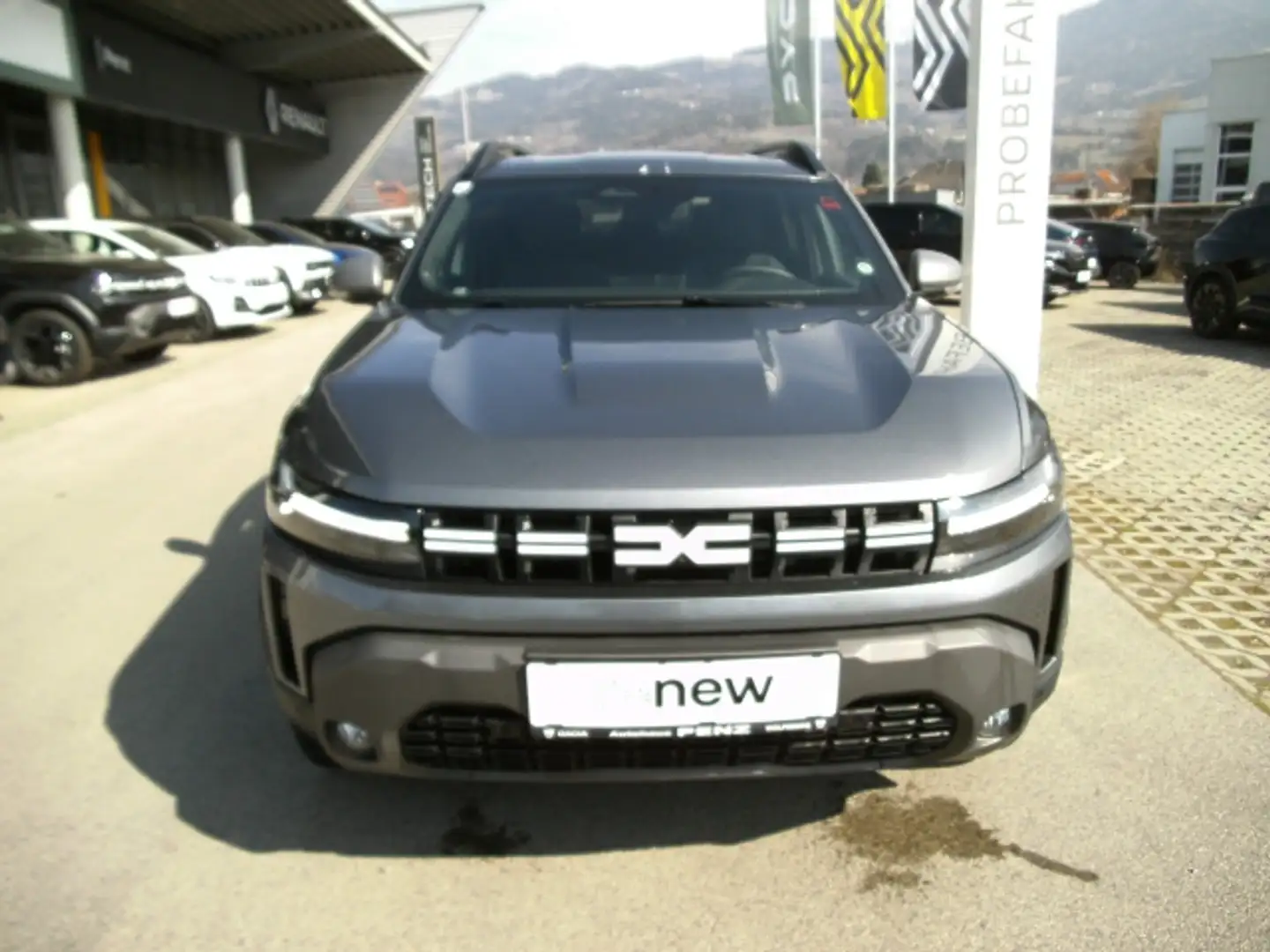 Dacia Duster DUSTER Journey Mild Hybrid 130 4x4 Grau - 2