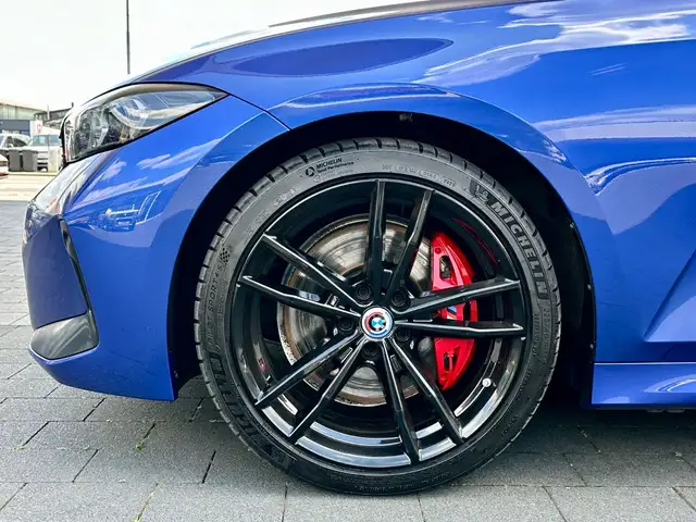 BMW M3 view 9