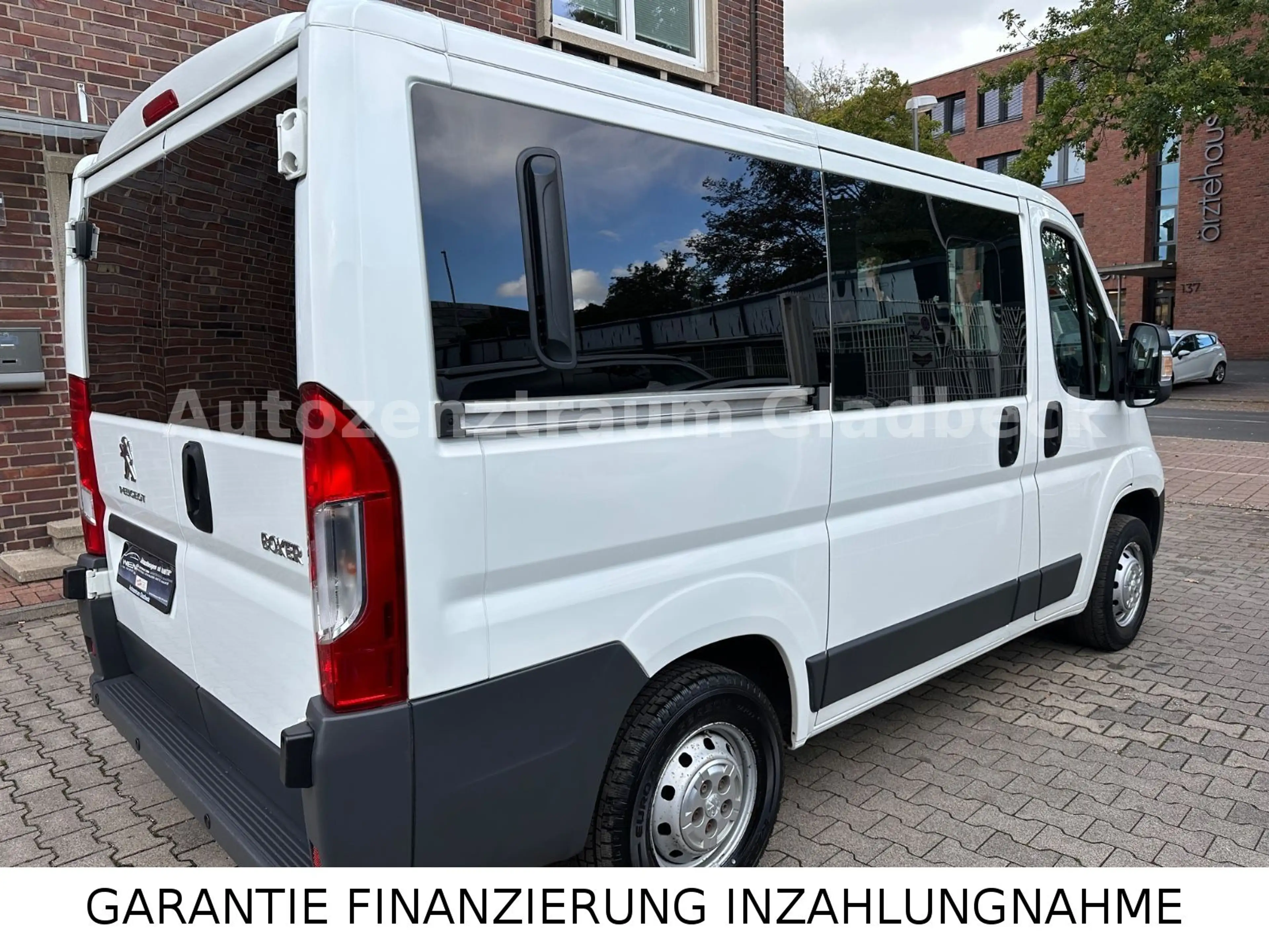 Peugeot Boxer Kombi 333 L1H1 Active Blue-HDi 130+9sitzer — photo 7