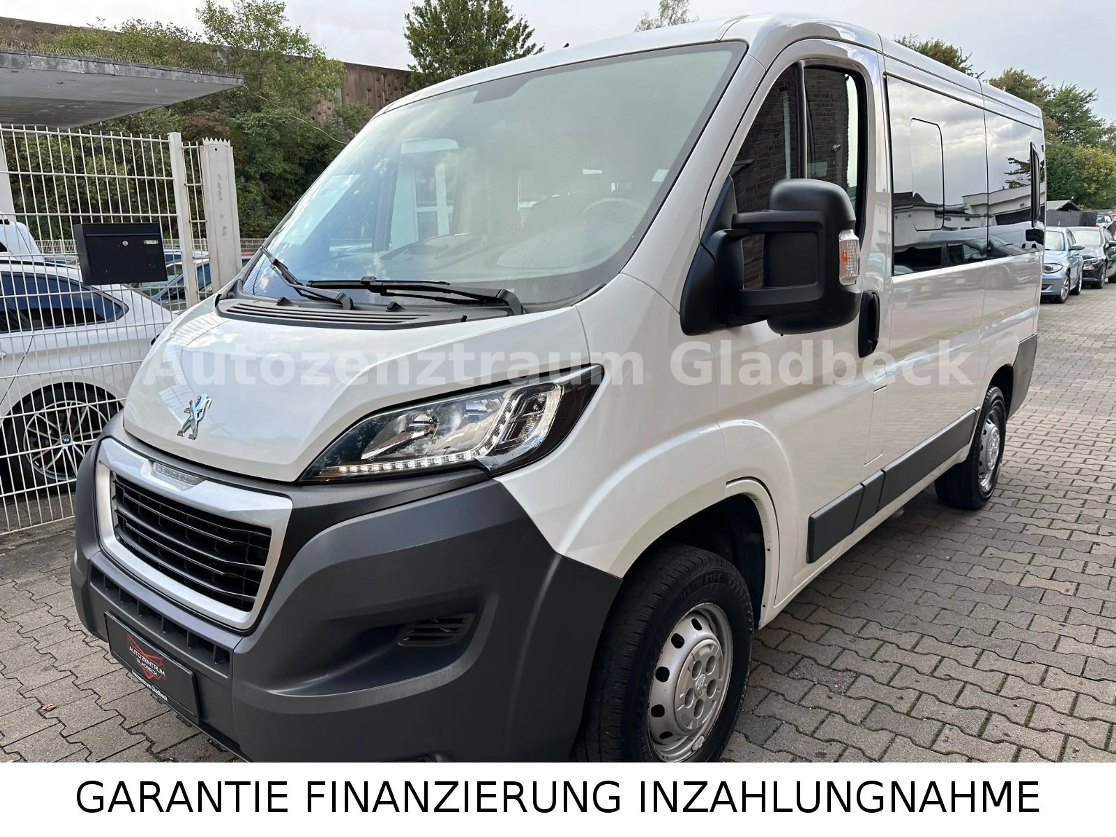 Peugeot Boxer Kombi 333 L1H1 Active Blue-HDi 130+9sitzer — photo 2