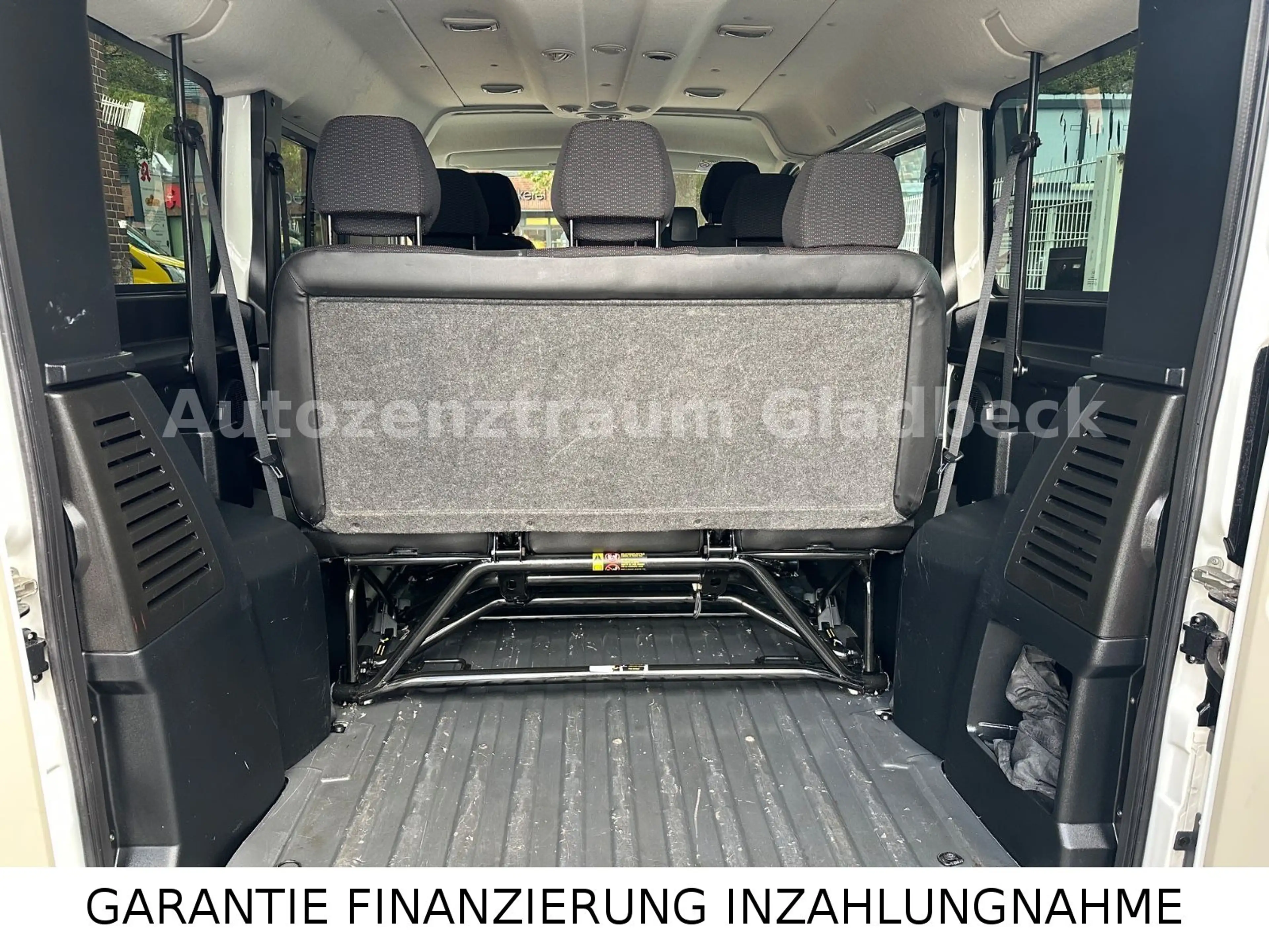 Peugeot Boxer Kombi 333 L1H1 Active Blue-HDi 130+9sitzer — photo 9