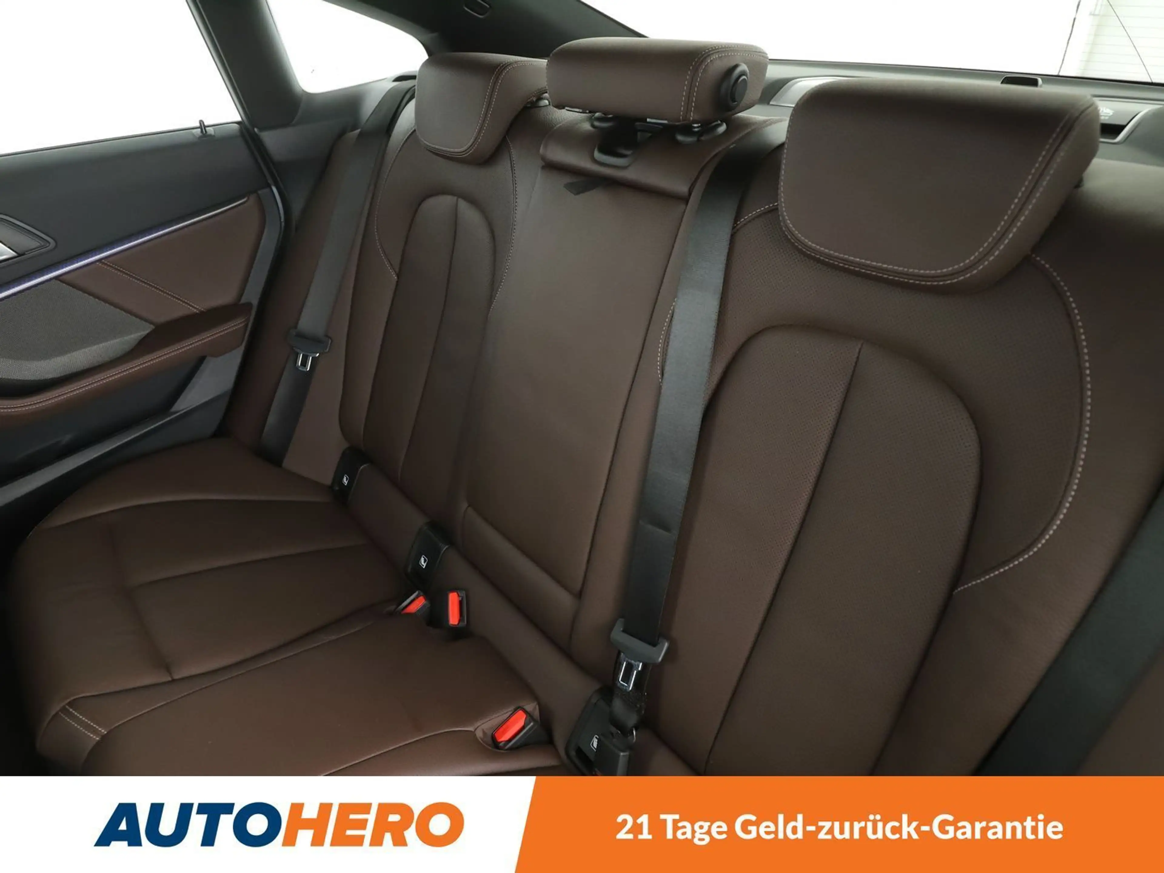BMW 235 M235i Gran Coupe xDrive Aut.*NAVI*LED*CAM*HUD* — photo 14