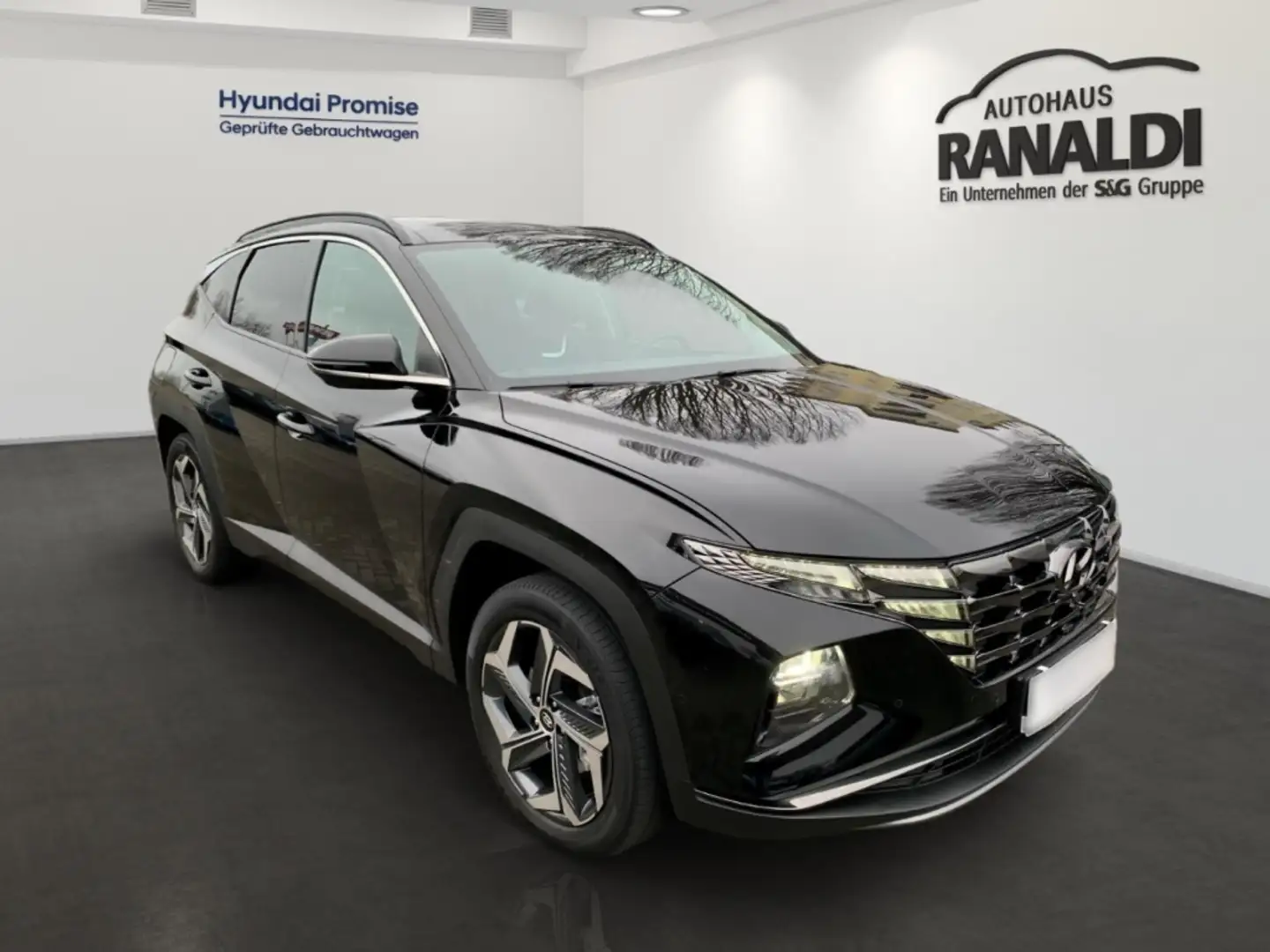 Hyundai TUCSON Prime Plug-In Hybrid 4WD ++37.600 KM!! Schwarz - 2