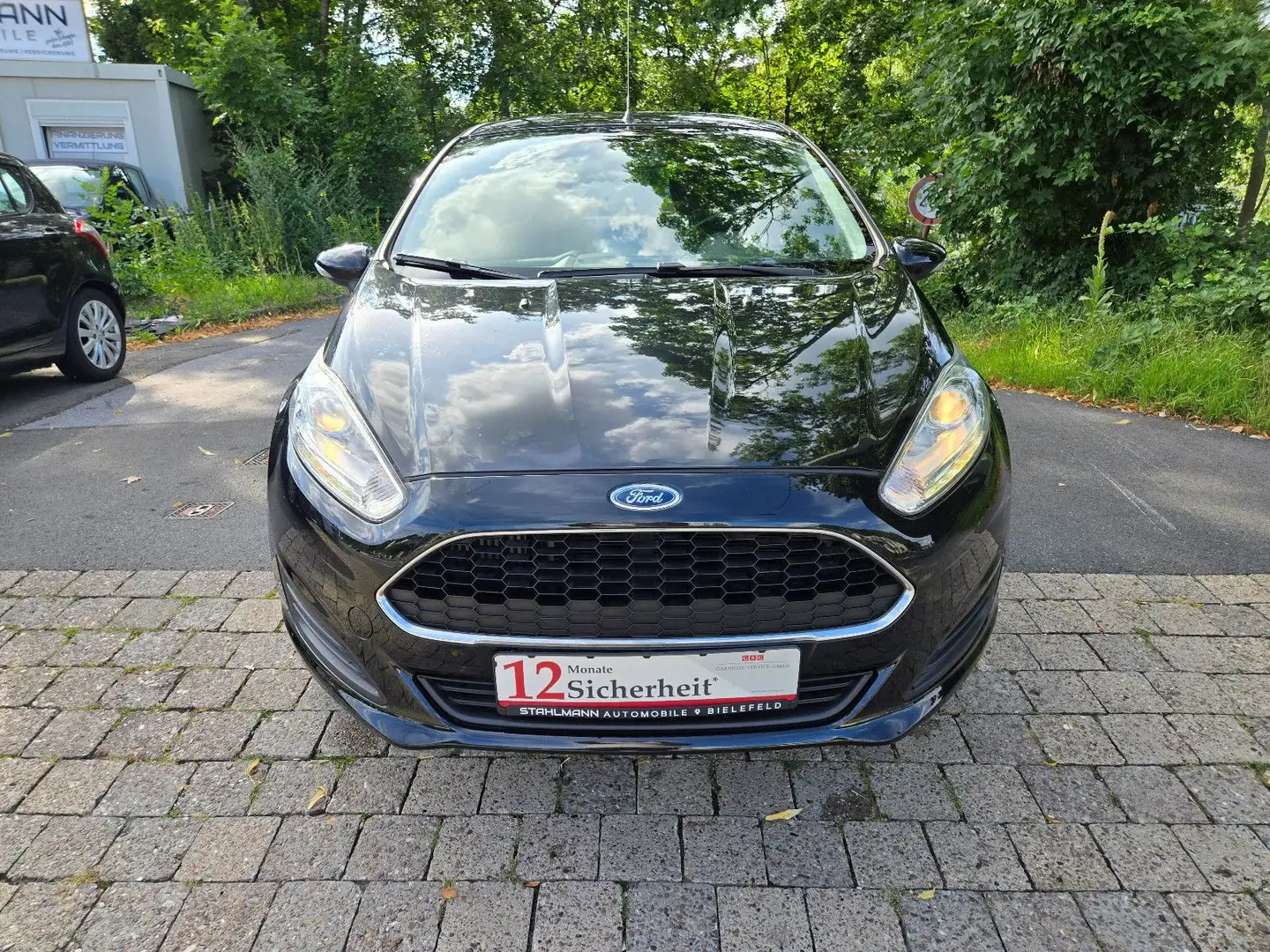 Ford Fiesta Trend Navi Klima Kamera Servo Schwarz - 2