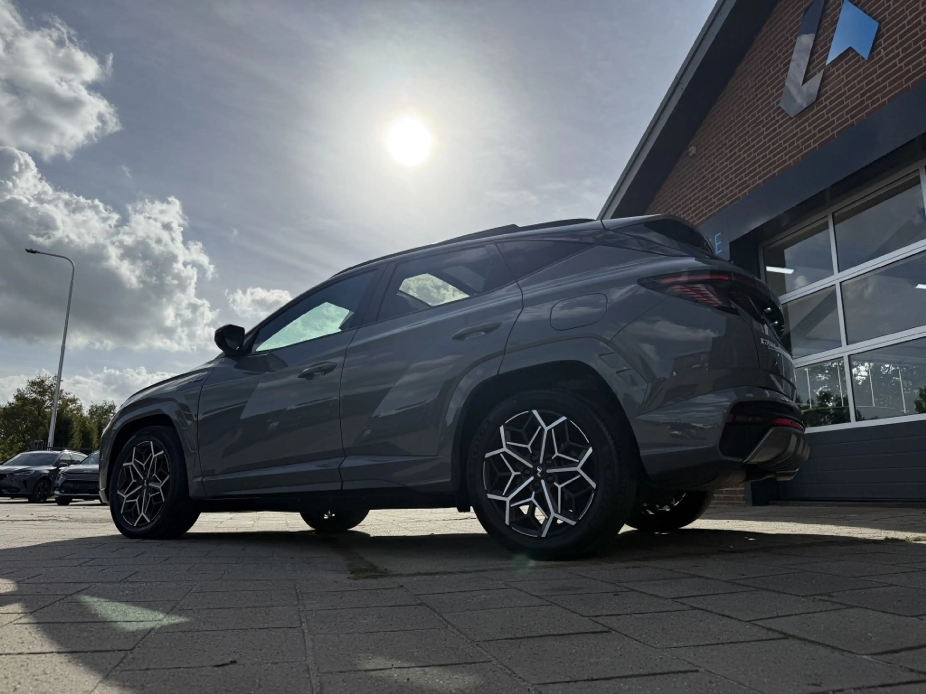 Hyundai TUCSON 1.6 T-GDi 265PK PHEV N-Line Sky — photo 14