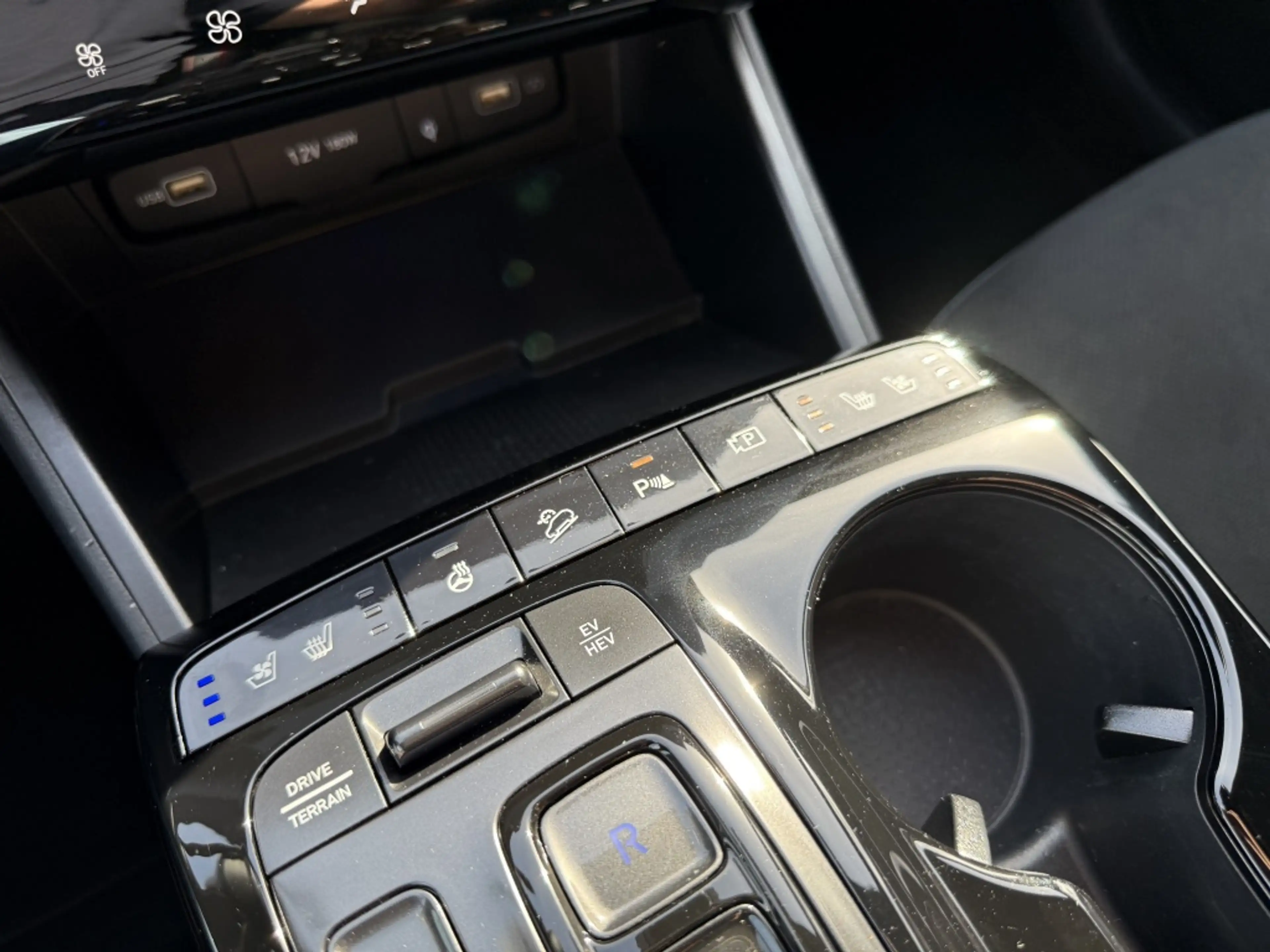 Hyundai TUCSON 1.6 T-GDi 265PK PHEV N-Line Sky — photo 49