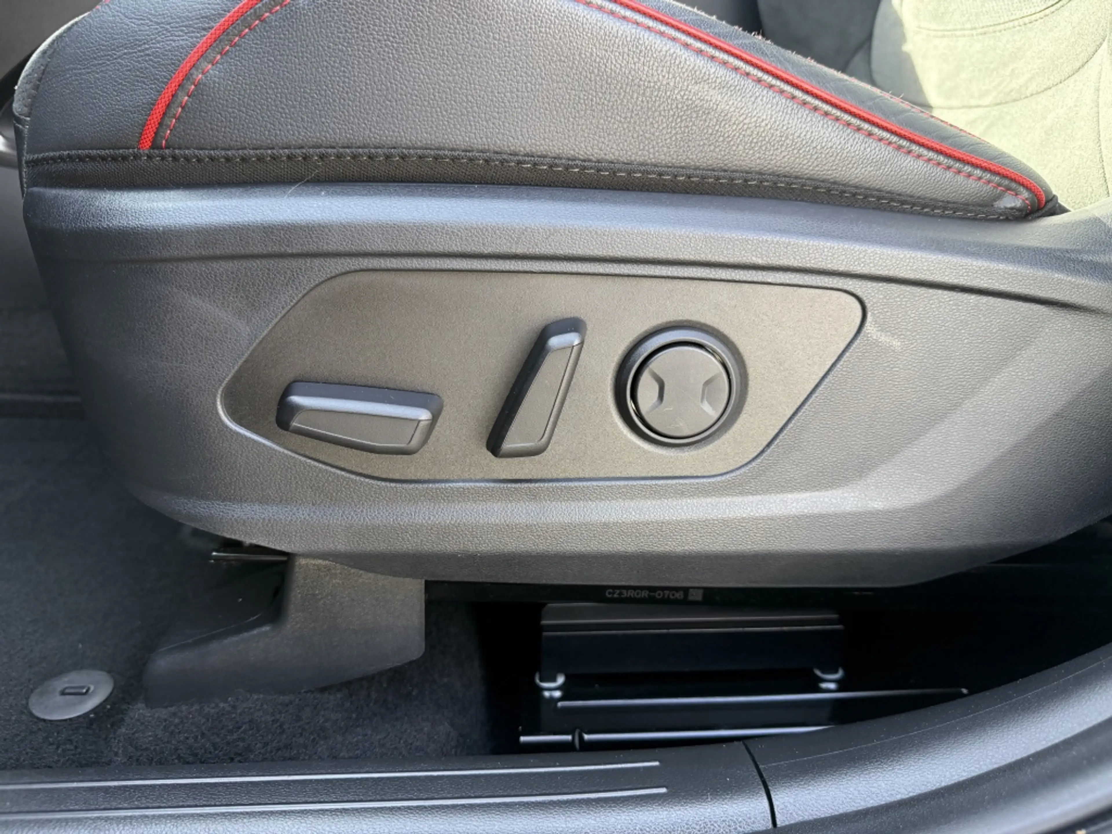 Hyundai TUCSON 1.6 T-GDi 265PK PHEV N-Line Sky — photo 40