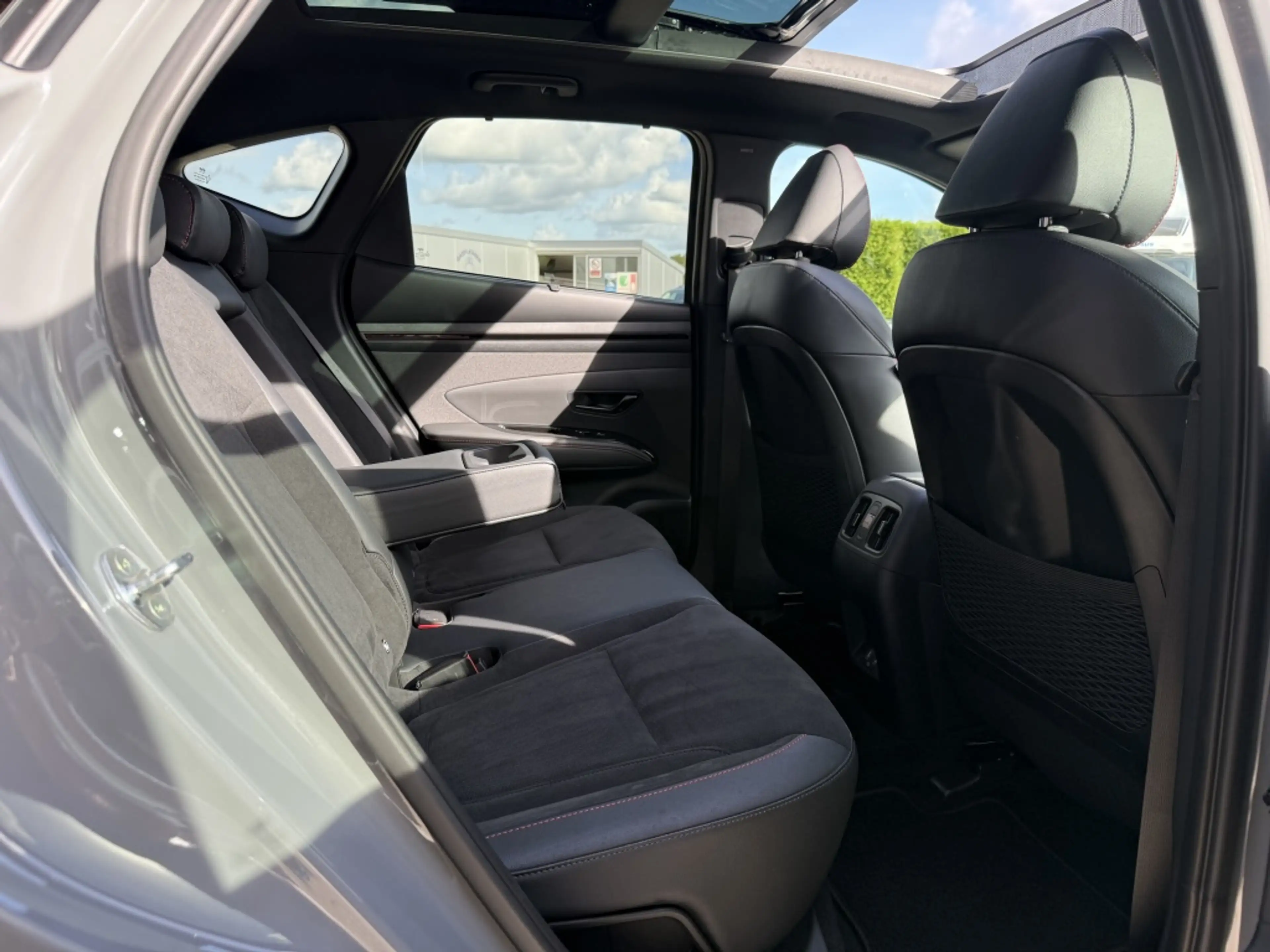 Hyundai TUCSON 1.6 T-GDi 265PK PHEV N-Line Sky — photo 27