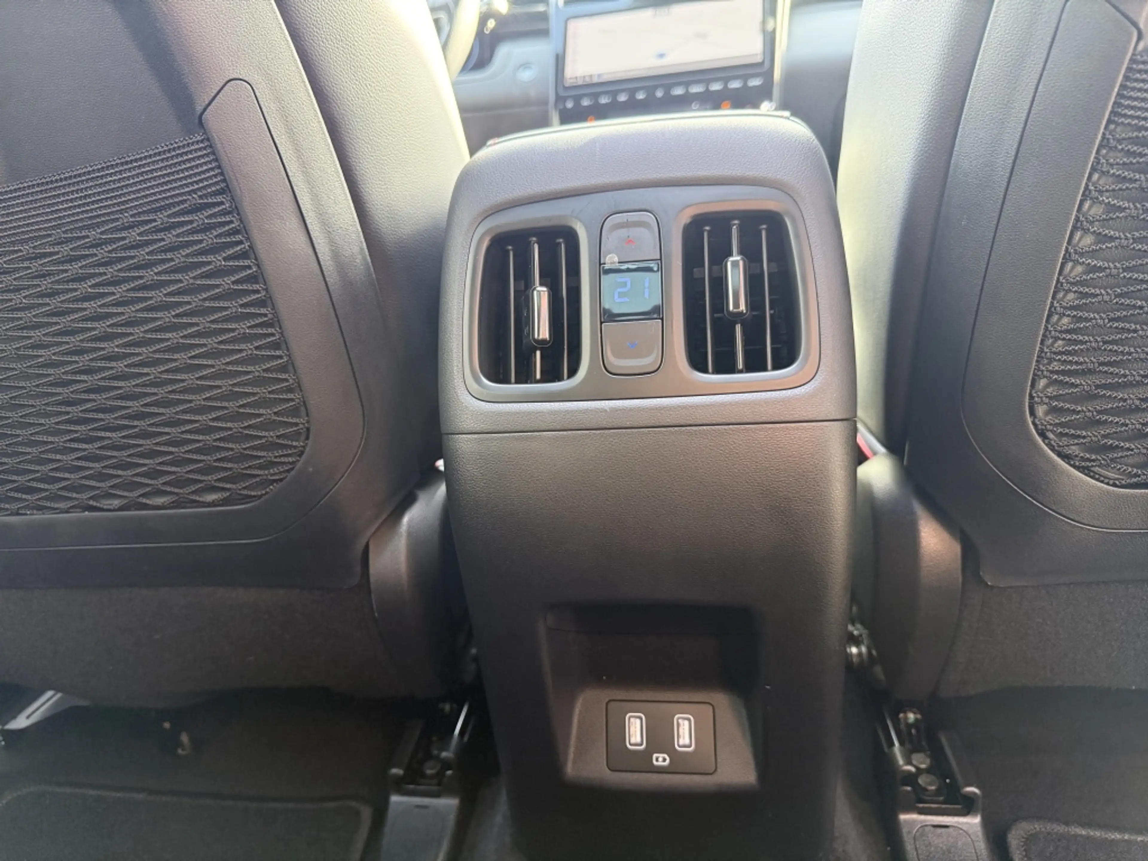 Hyundai TUCSON 1.6 T-GDi 265PK PHEV N-Line Sky — photo 28