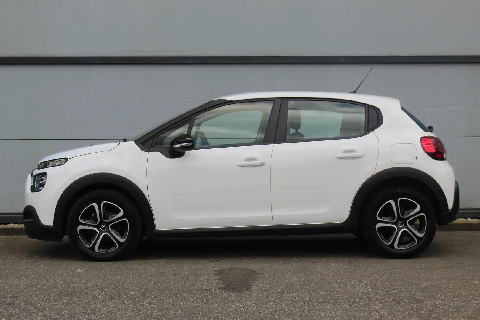 Citroen C3 1.2 PureTech C-Series | Stoelverwarming | Carplay Wit - 2