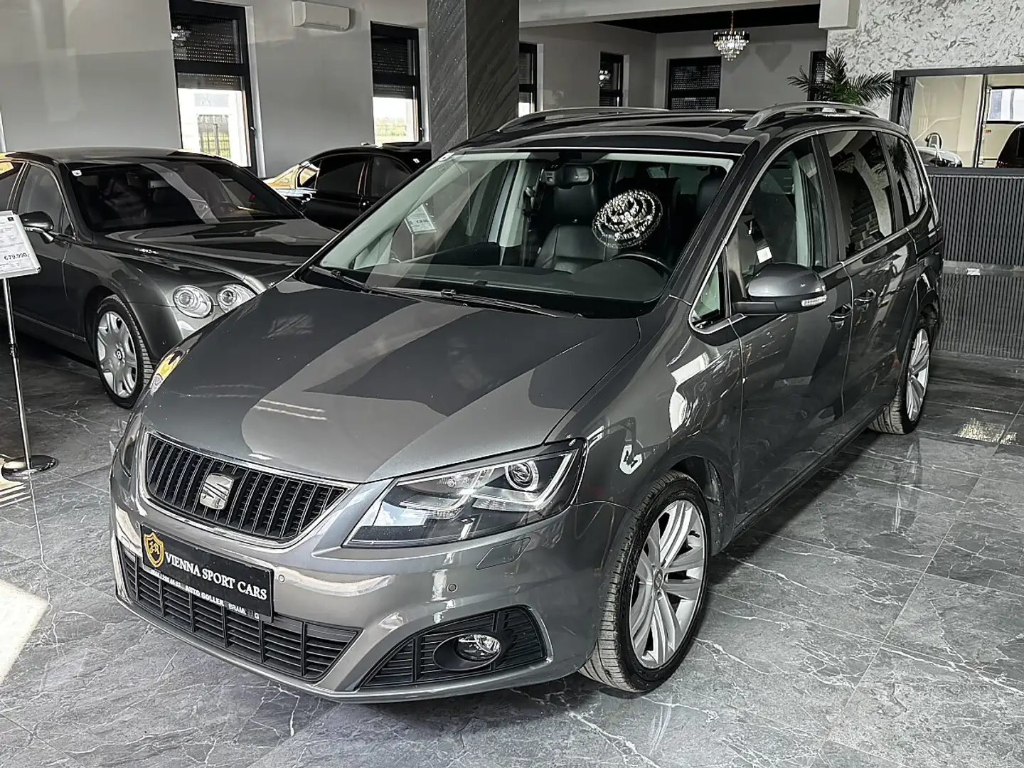 SEAT Alhambra Style 2,0 TDI 4WD*7-Sitze*Top-Austattung* Grau - 1