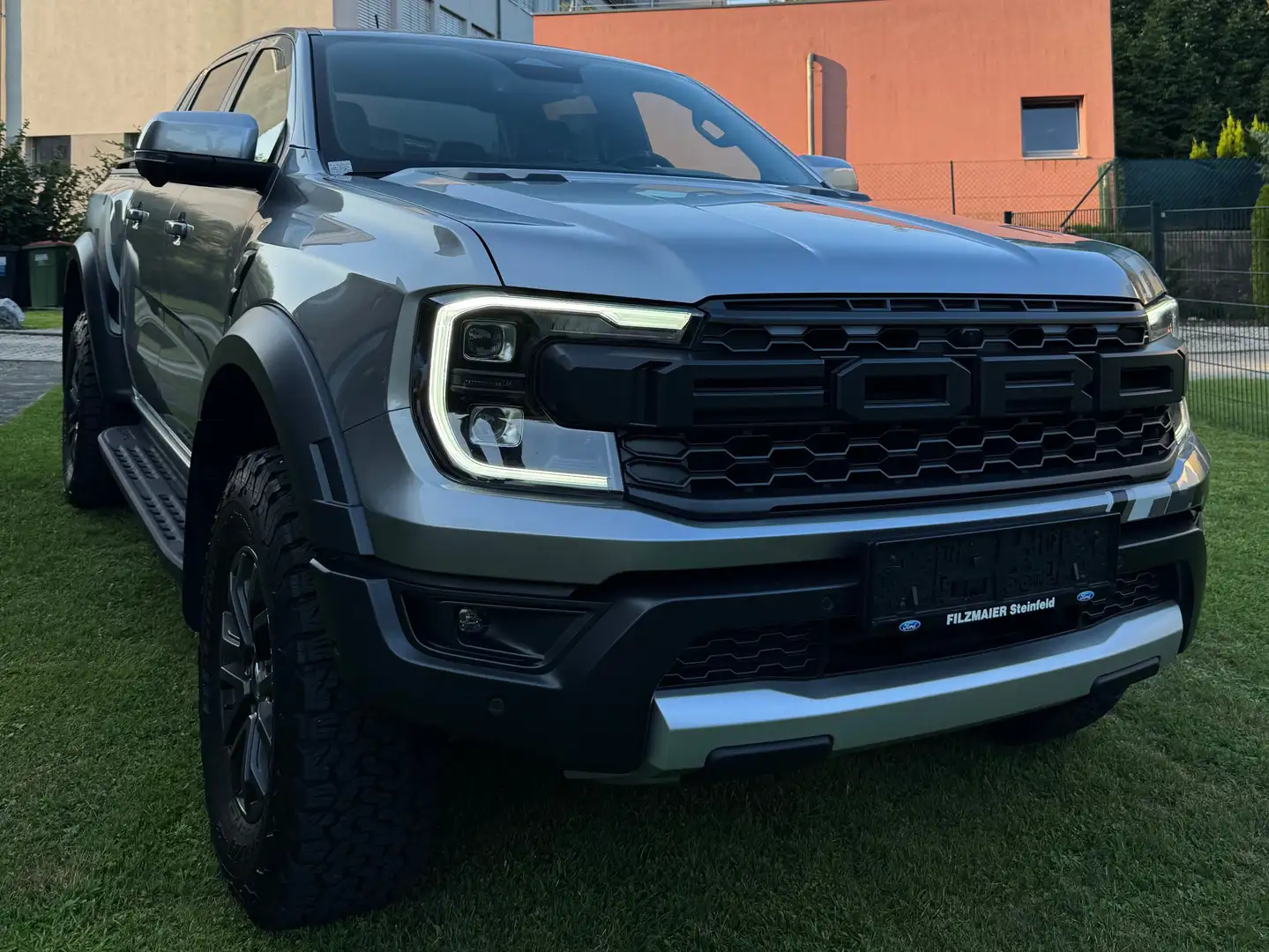Ford Ranger Raptor Ranger Raptor 3.0 Liter V6 Benzinmotor Silber - 2